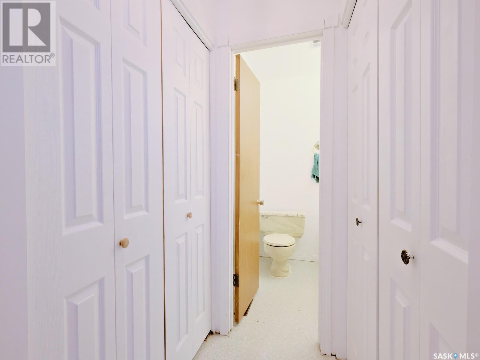 Photo 30 of 407 Fortune Crescent, Rosetown SK