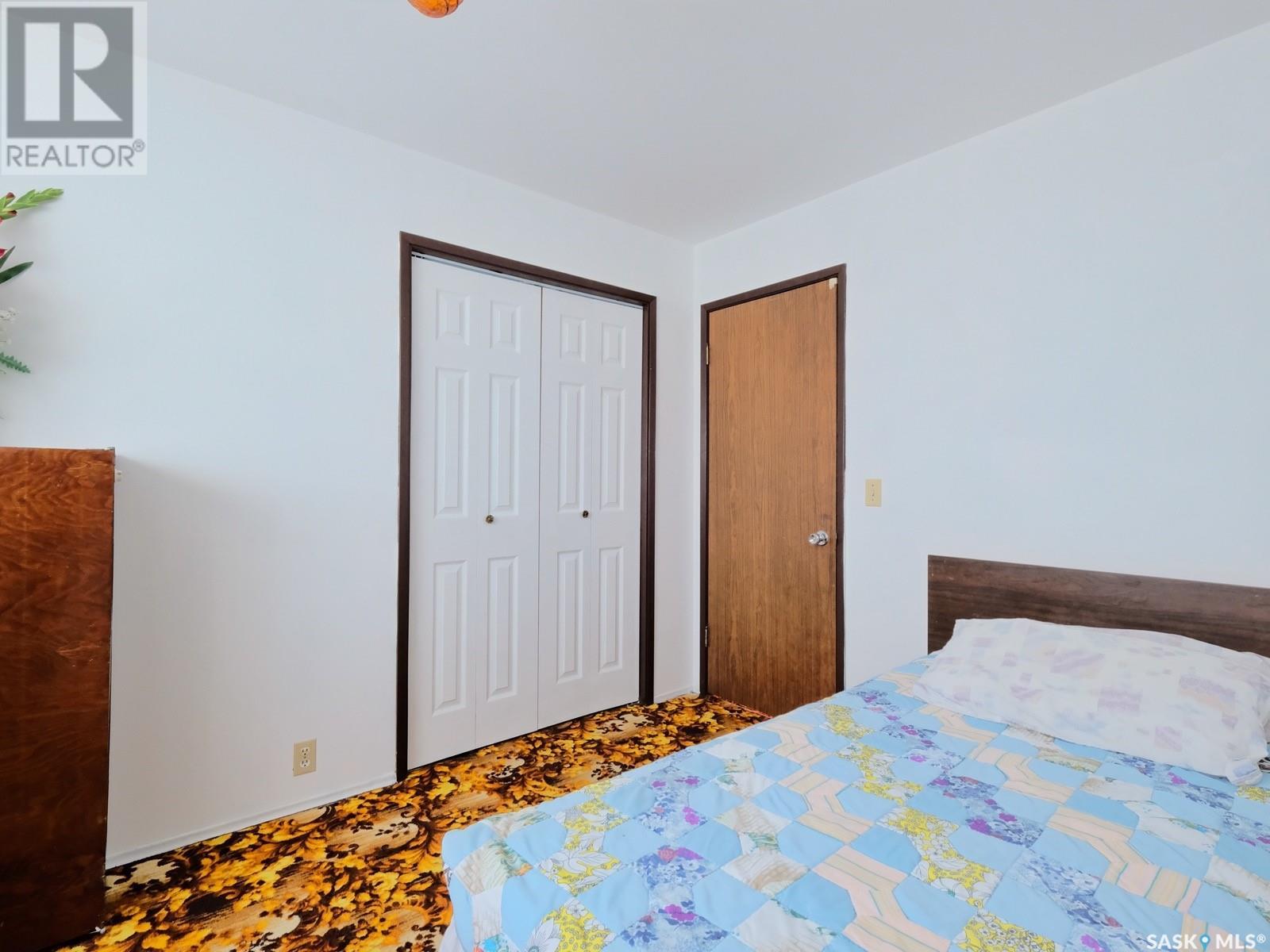 Photo 37 of 407 Fortune Crescent, Rosetown SK