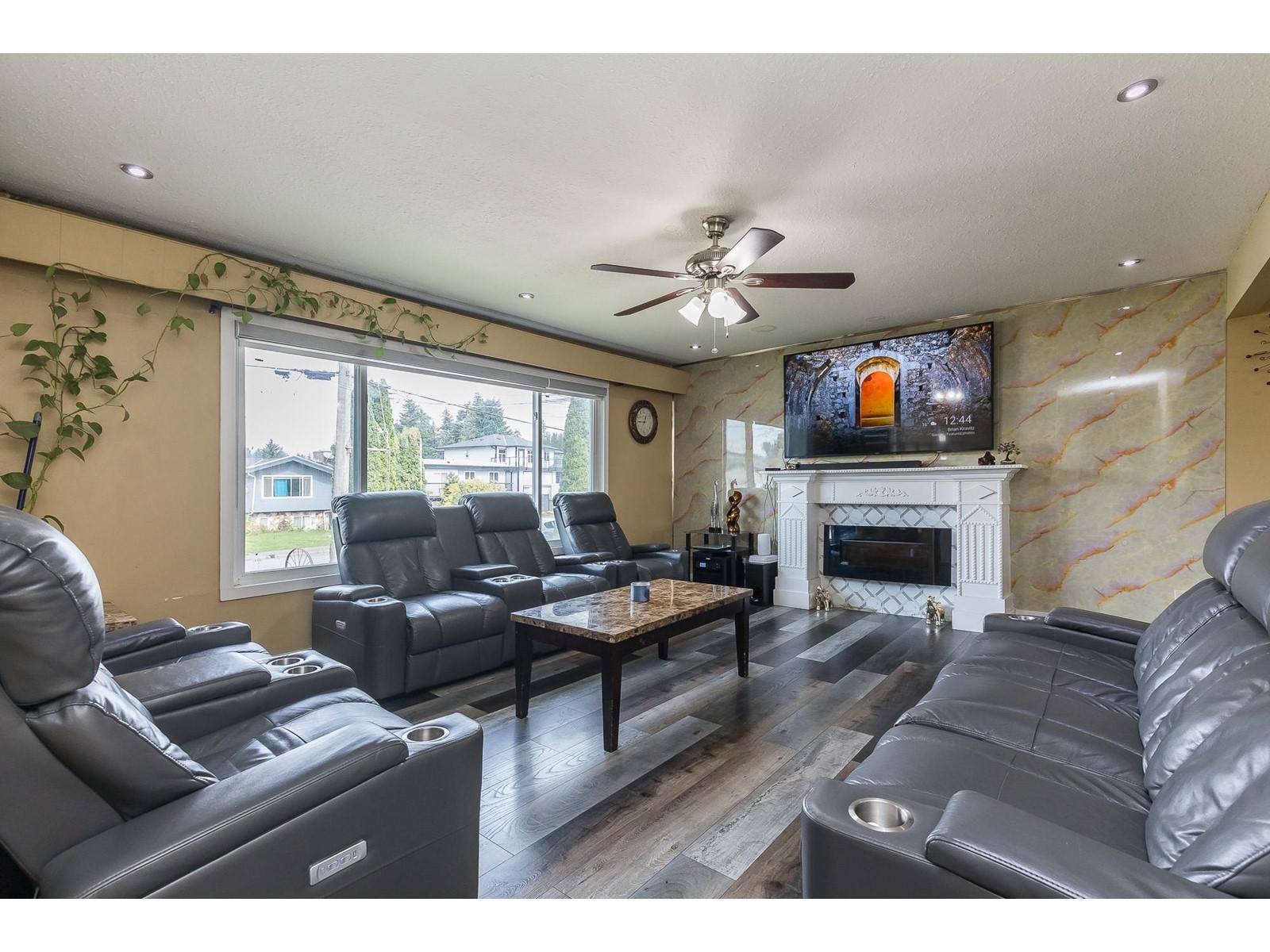 32698 PANDORA AVENUE, Abbotsford real estate listing R2930389