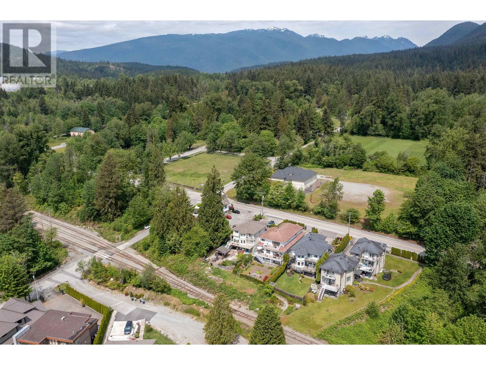 25 FIRST AVENUE, Port Moody real estate listing R2929211