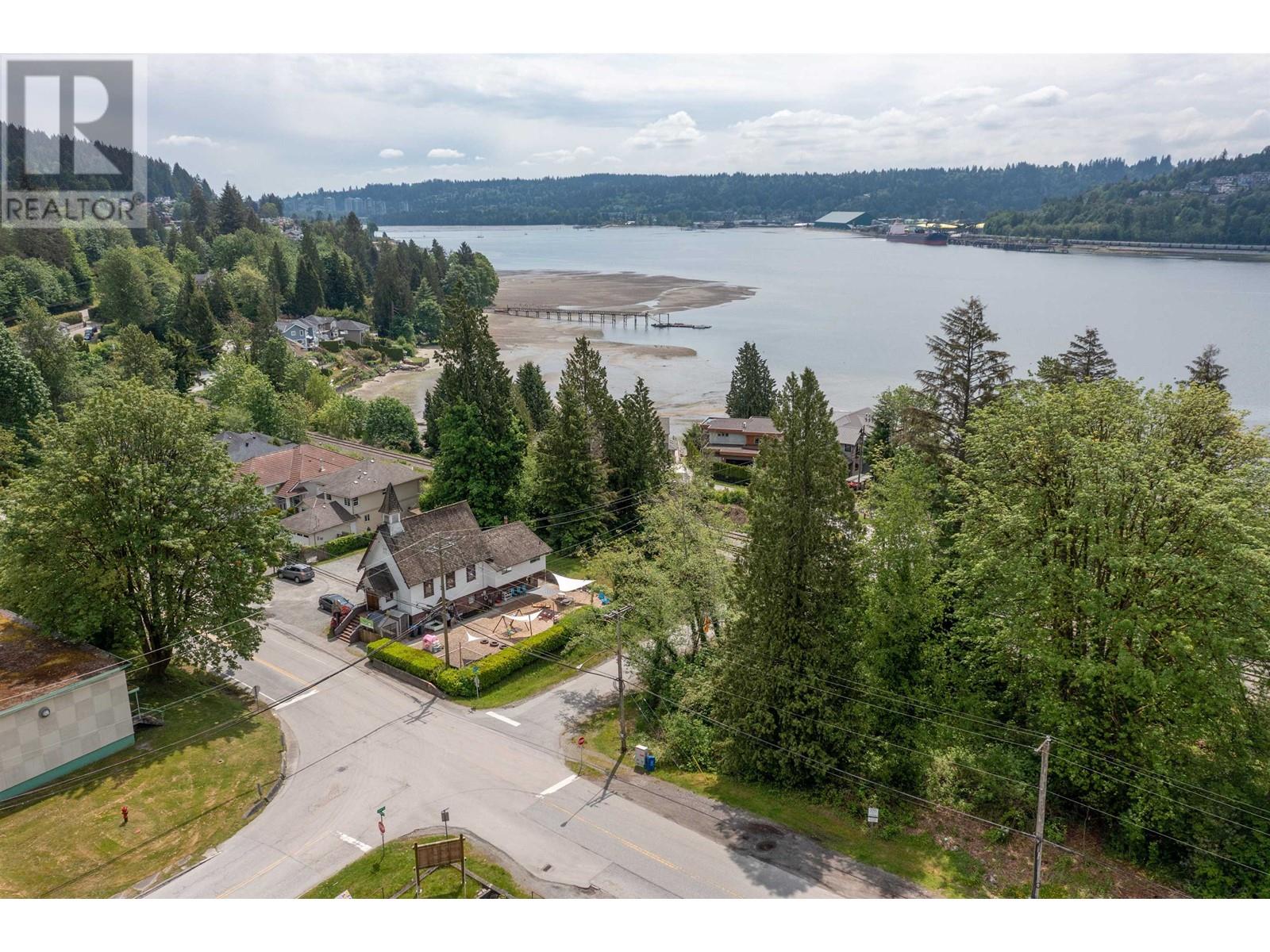 25 FIRST AVENUE, Port Moody real estate listing R2929211