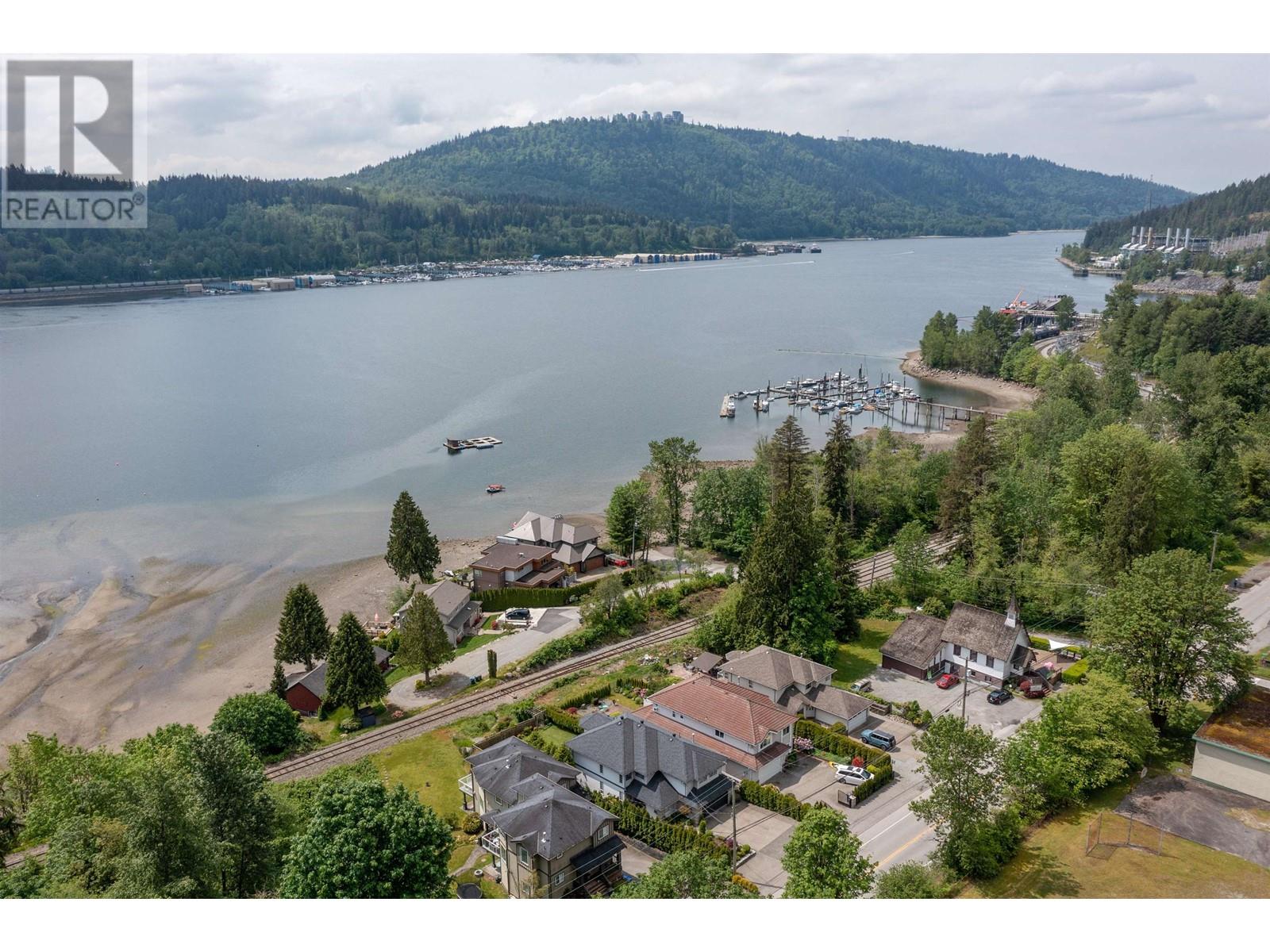 25 FIRST AVENUE, Port Moody real estate listing R2929211