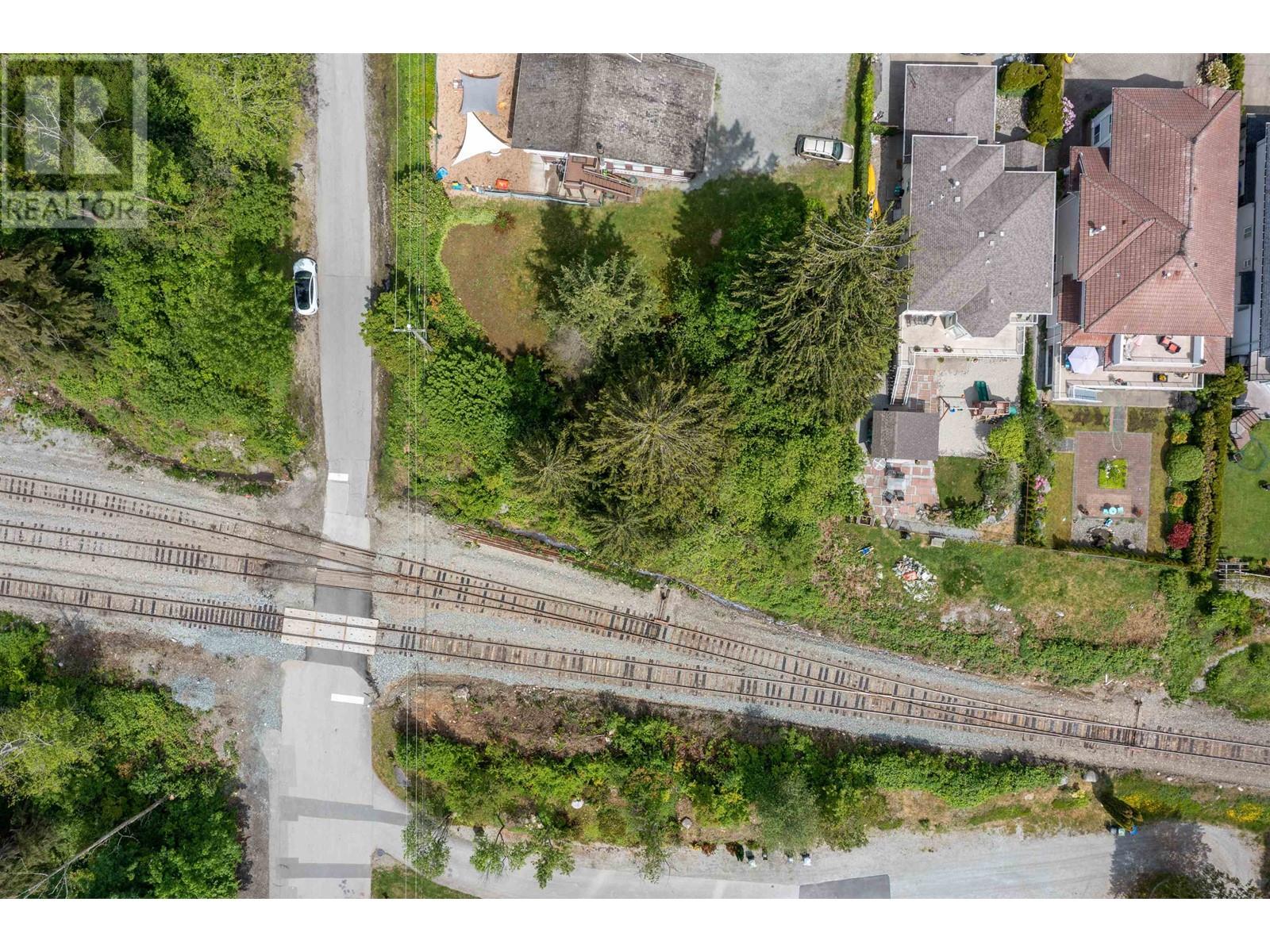 25 FIRST AVENUE, Port Moody real estate listing R2929211