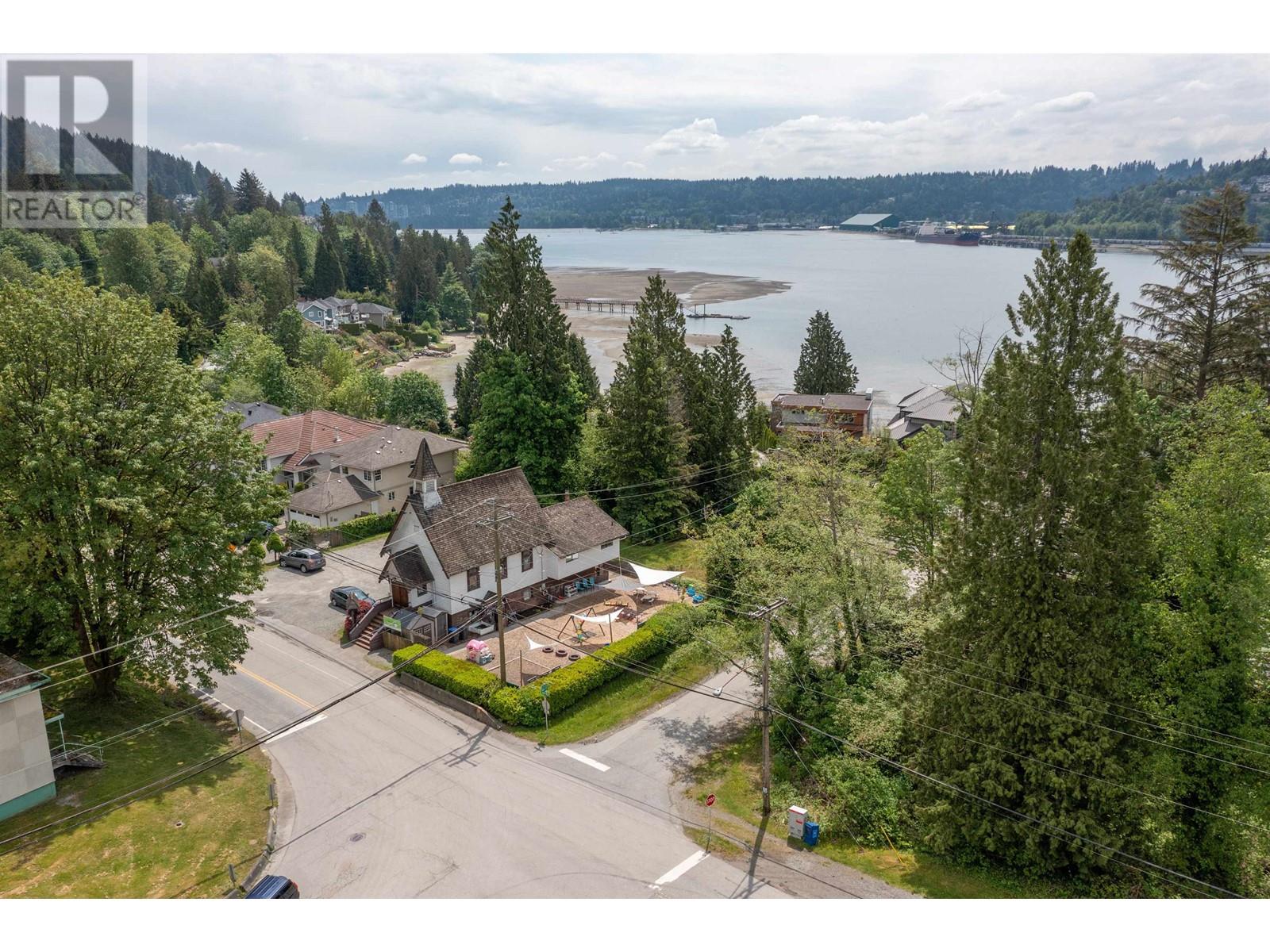 25 FIRST AVENUE, Port Moody real estate listing R2929211