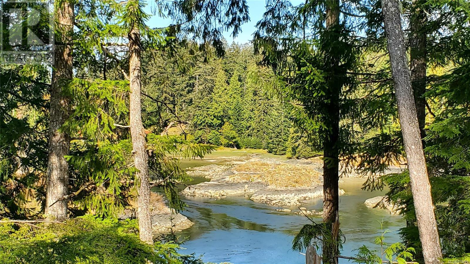 Vacant Land in Quadra Island - Image 14