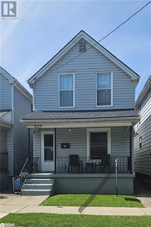 229 Tragina Avenue N, Hamilton