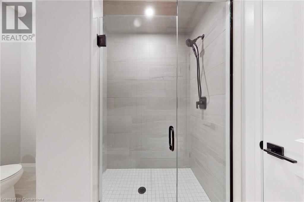 Photo 41 of 39 Wellspring Way, Pelham ON