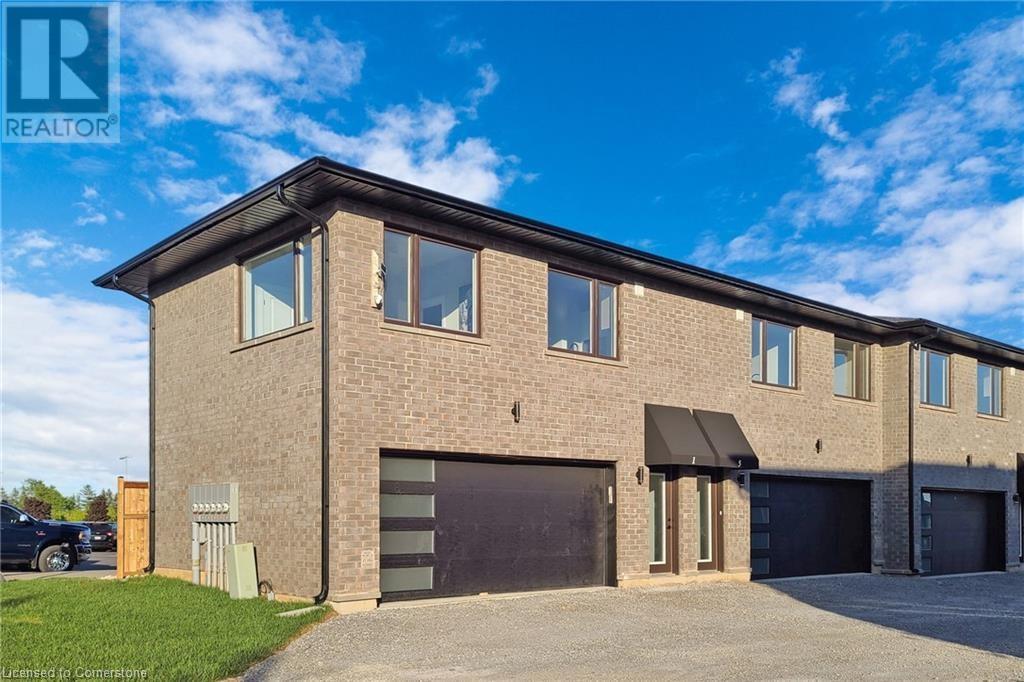 Photo 47 of 39 Wellspring Way, Pelham ON