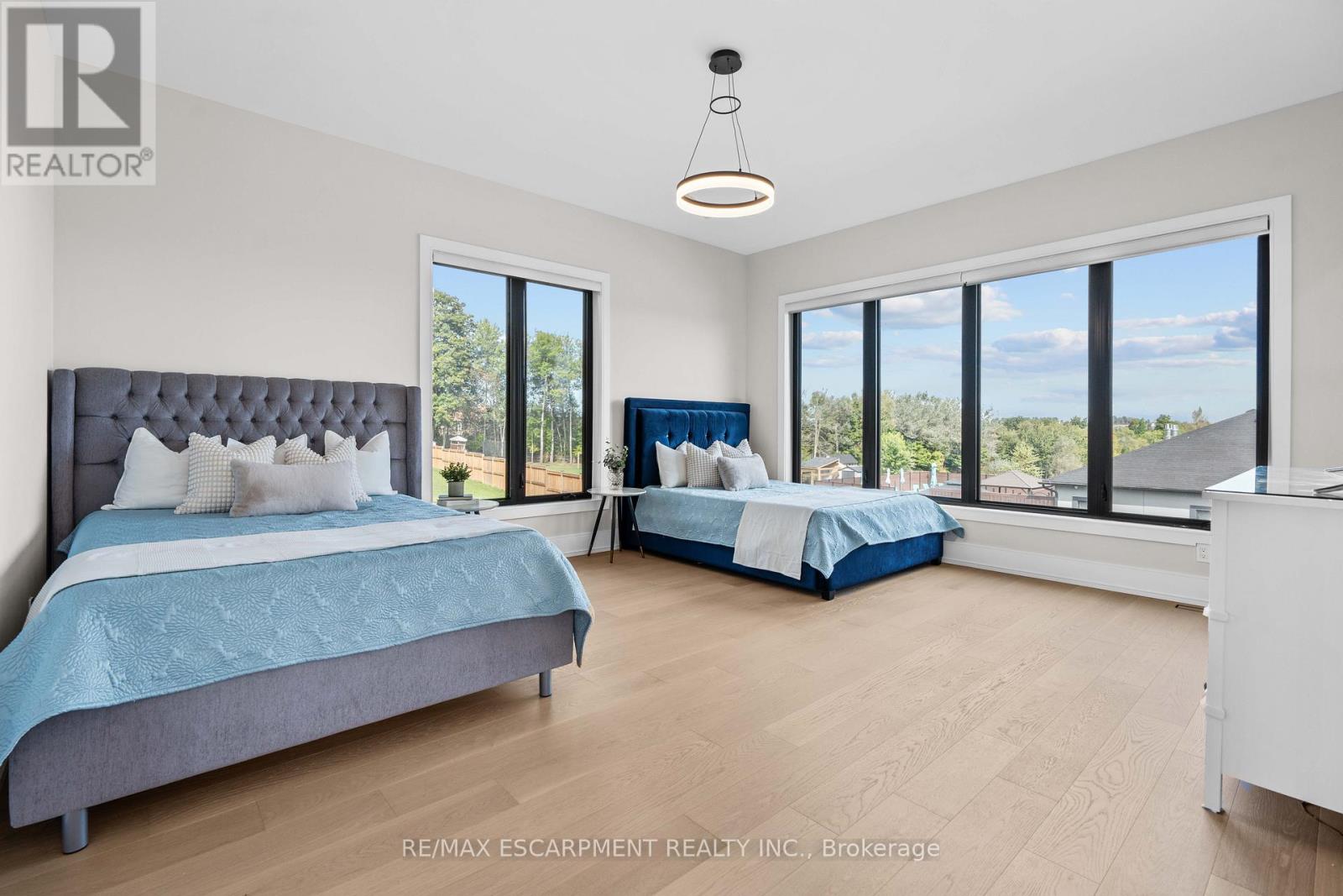 Photo 15 of 8920 Wellington Rd 124, Erin ON