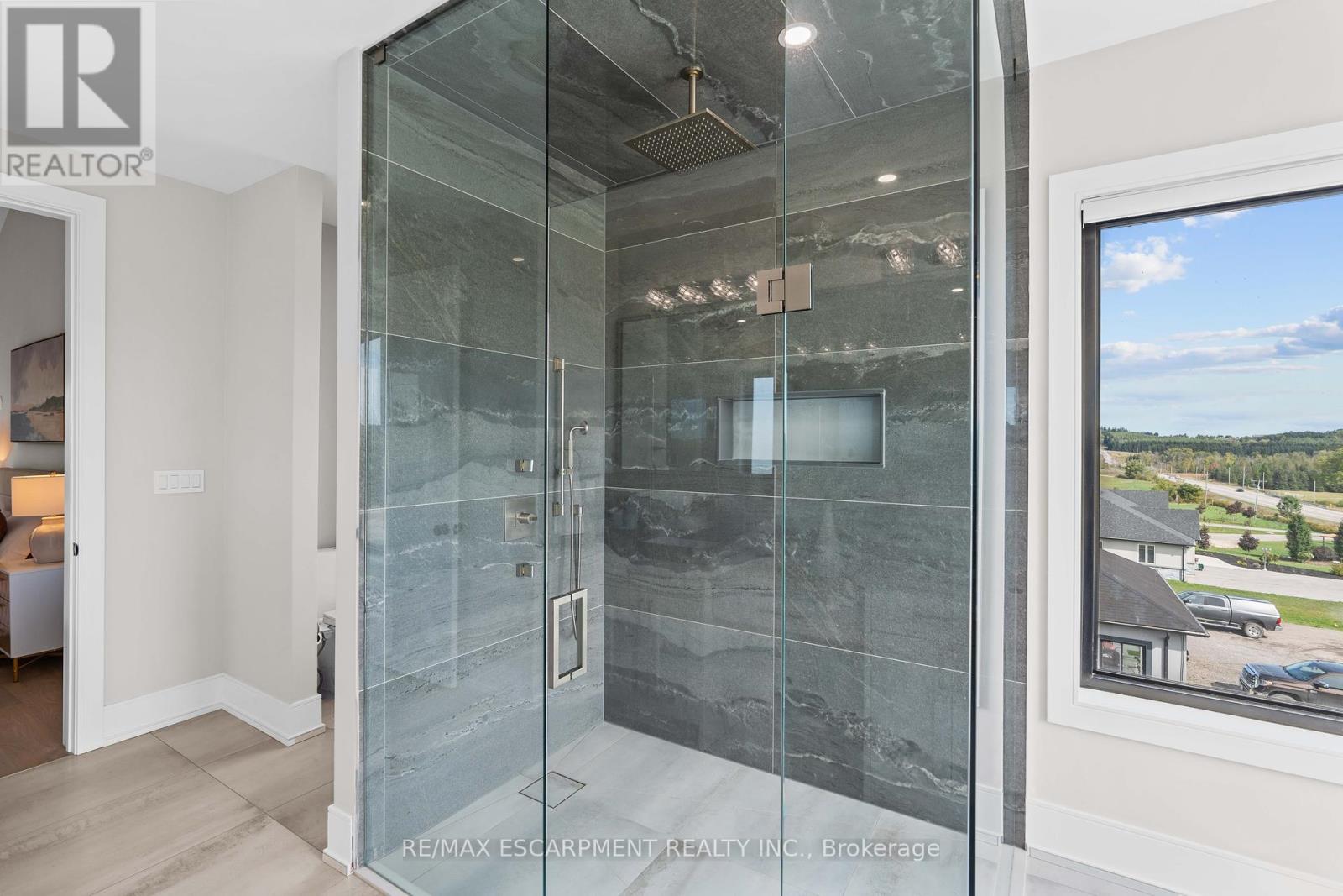 Photo 23 of 8920 Wellington Rd 124, Erin ON