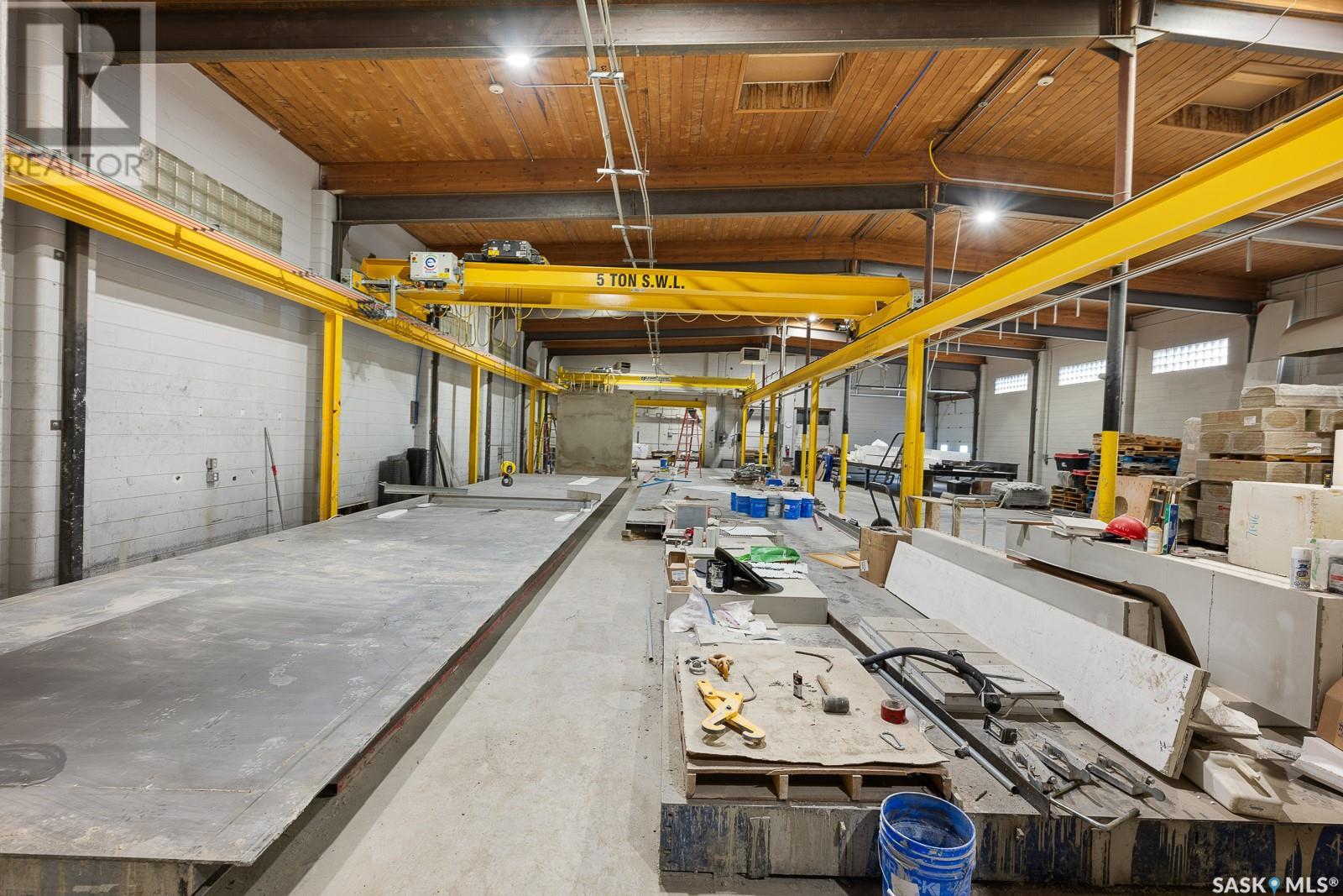 Photo 14 of 461 Athabasca Street, Moose Jaw SK