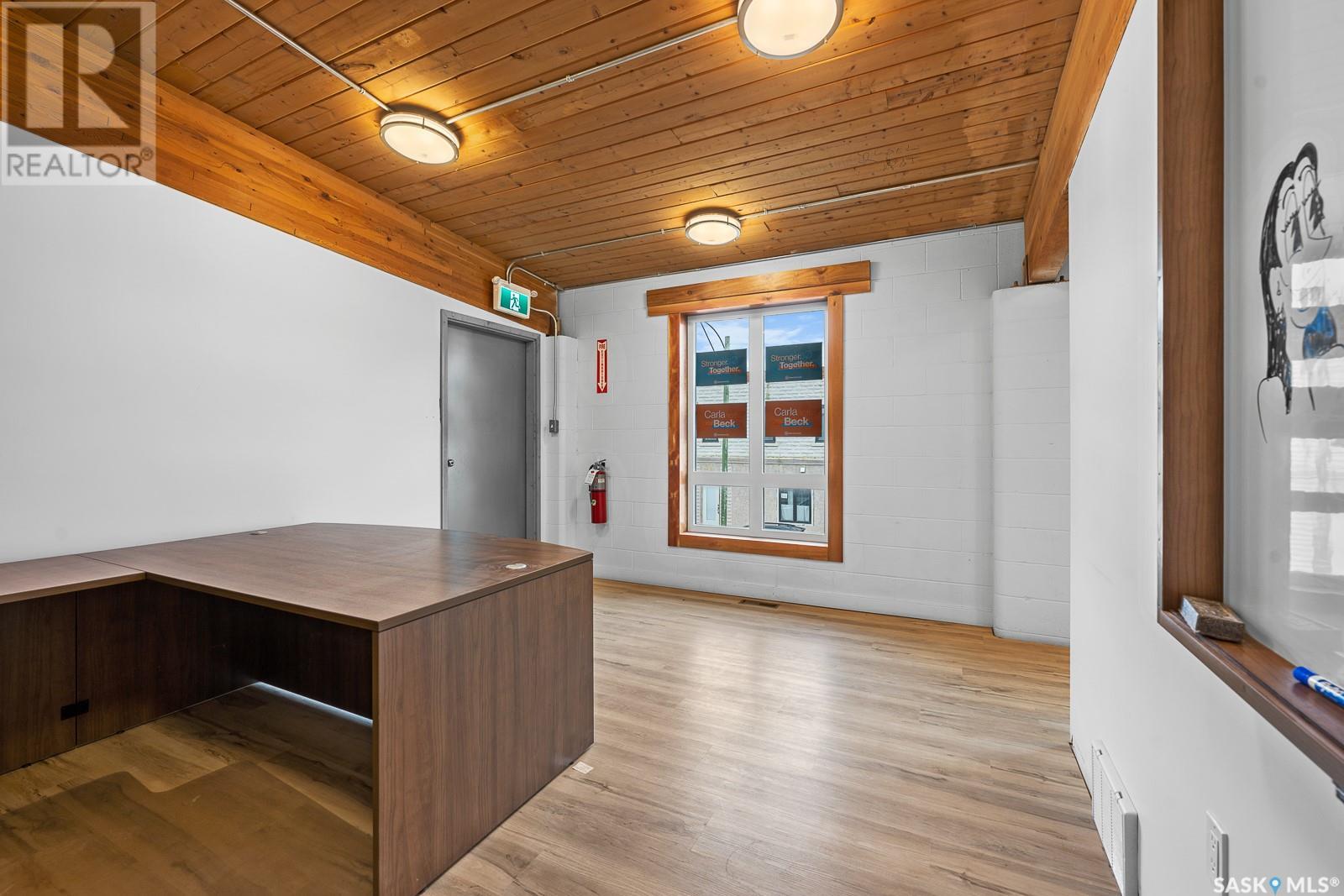 Photo 30 of 461 Athabasca Street, Moose Jaw SK