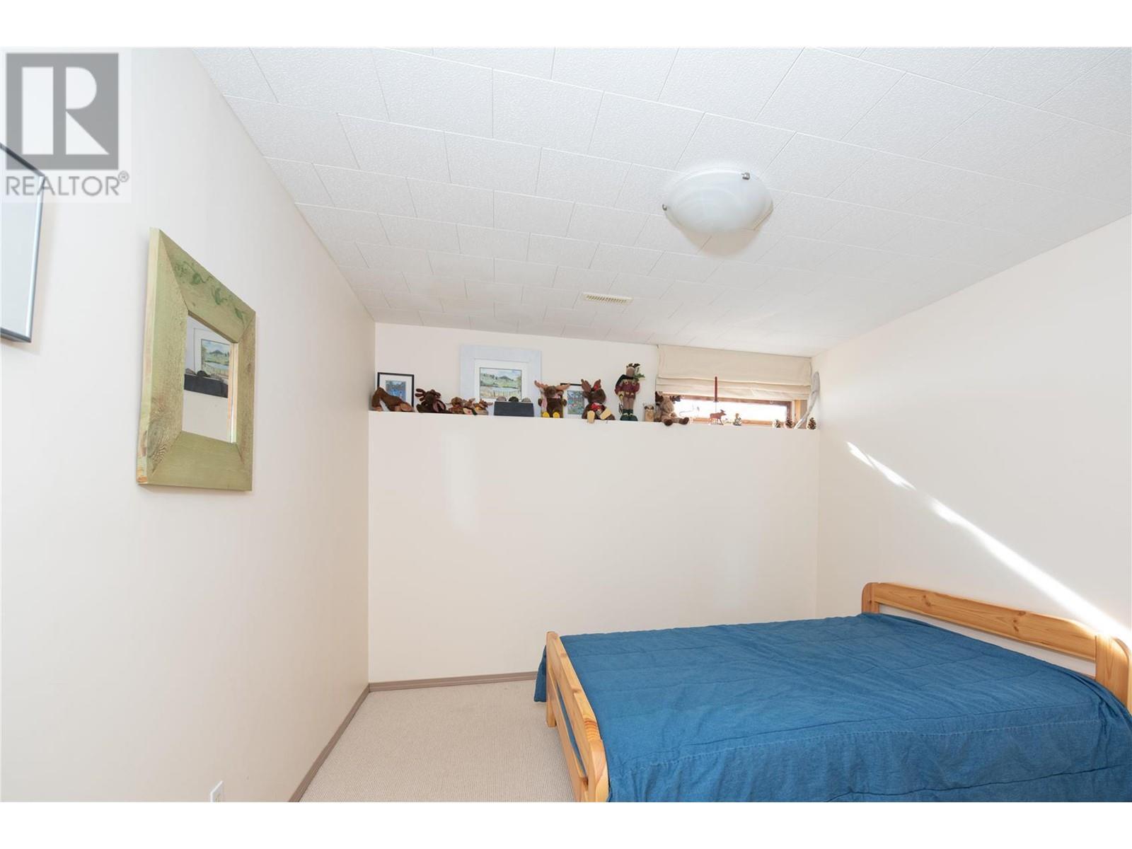 9292 Kokanee Road, Vernon