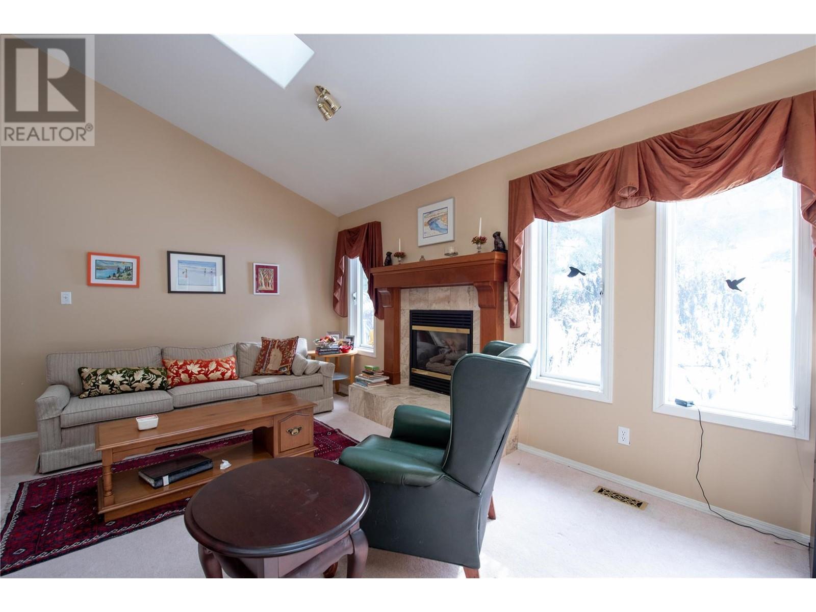 9292 Kokanee Road, Vernon