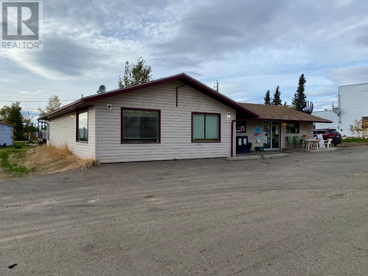 5195 ROLLA Road, Dawson Creek