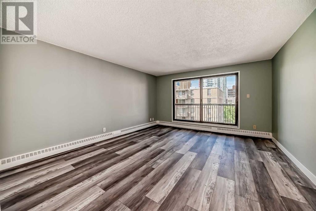 Single Family House High rise for Sale in    Avenue SW Beltline Calgary 