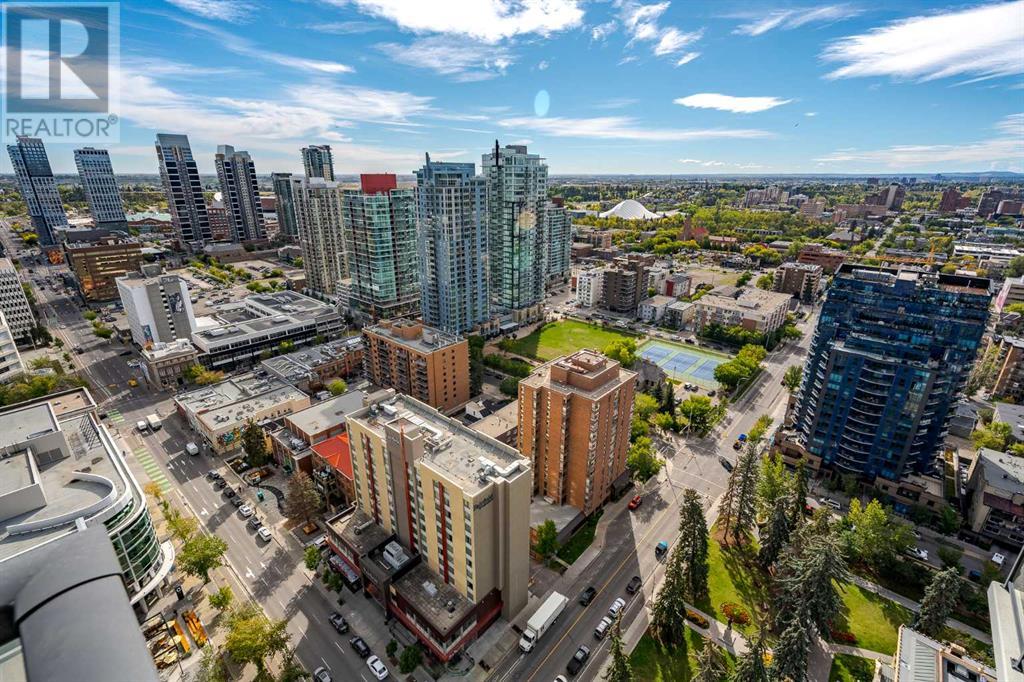 Single Family House High rise for Sale in    Avenue SW Beltline Calgary 