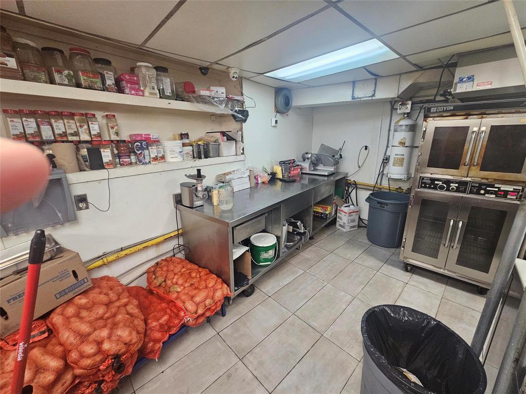 Photo 10 of 177 Mcdermot Avenue, Winnipeg MB