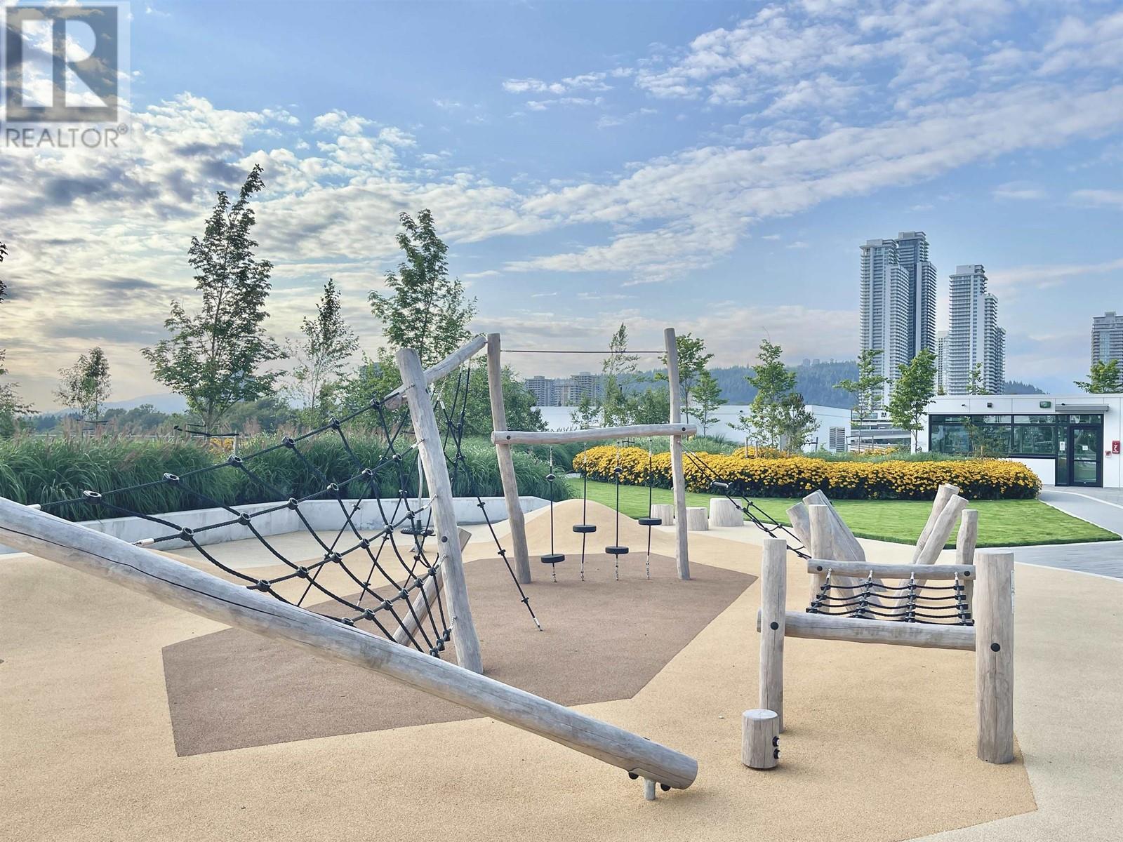 1603 308 ALDERSON AVENUE, Coquitlam