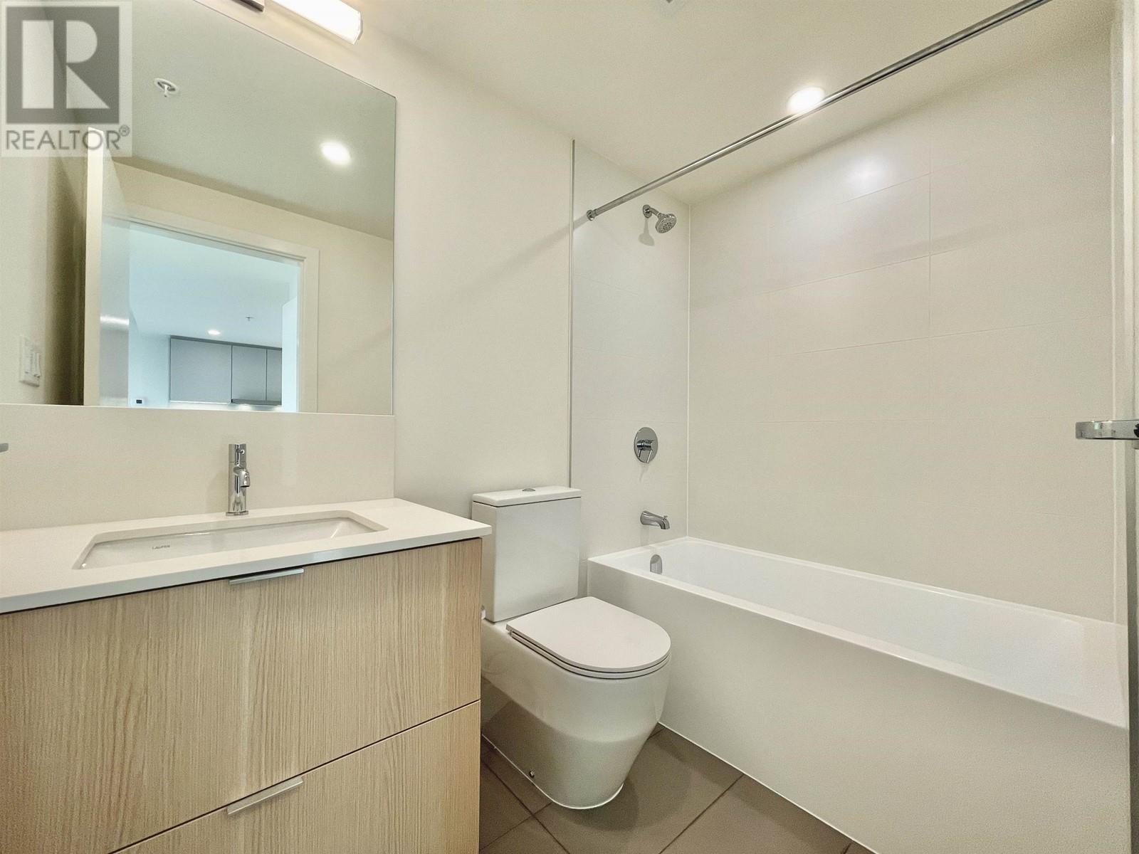 1603 308 ALDERSON AVENUE, Coquitlam