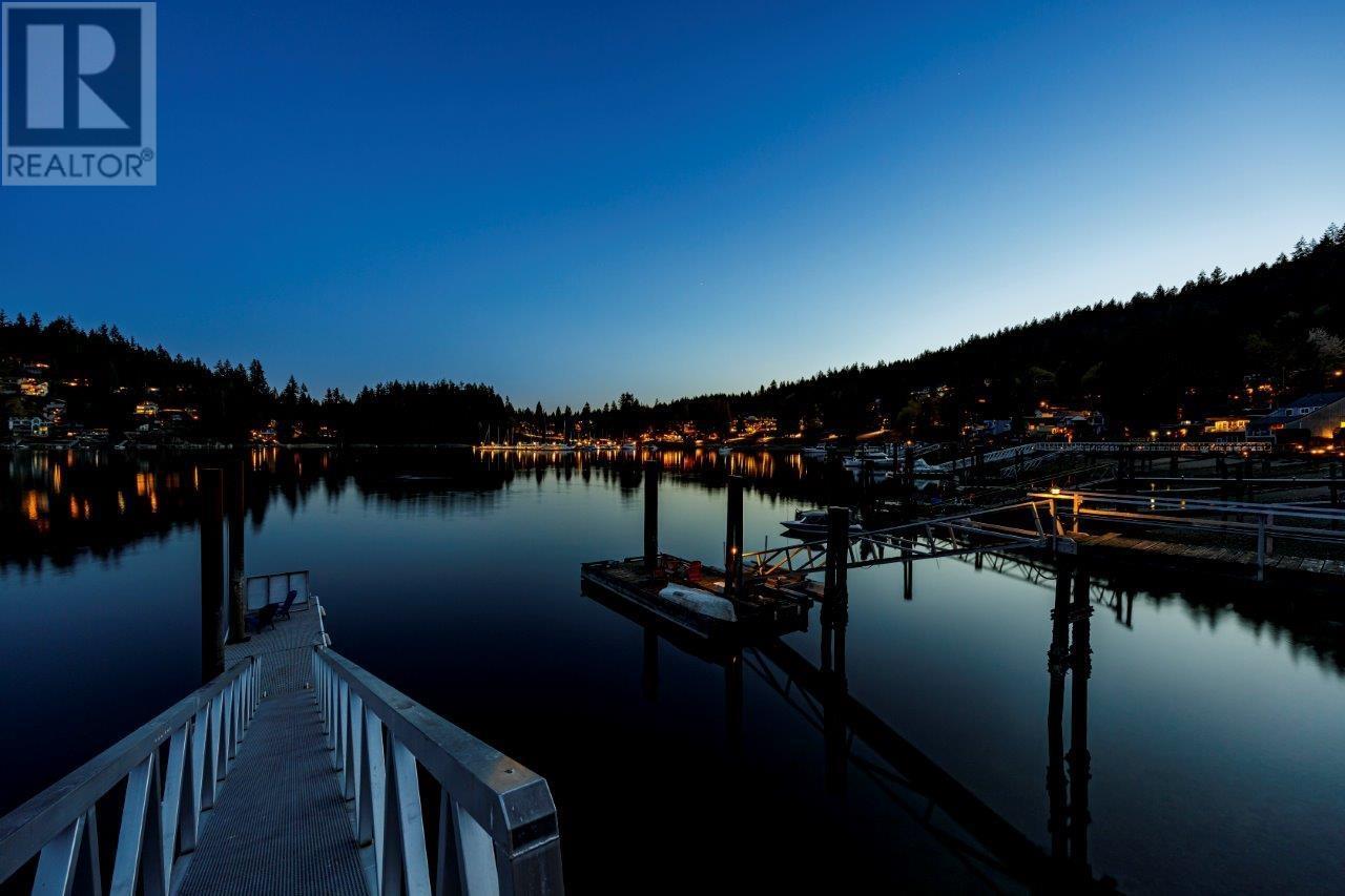 2730 Panorama Drive, North Vancouver