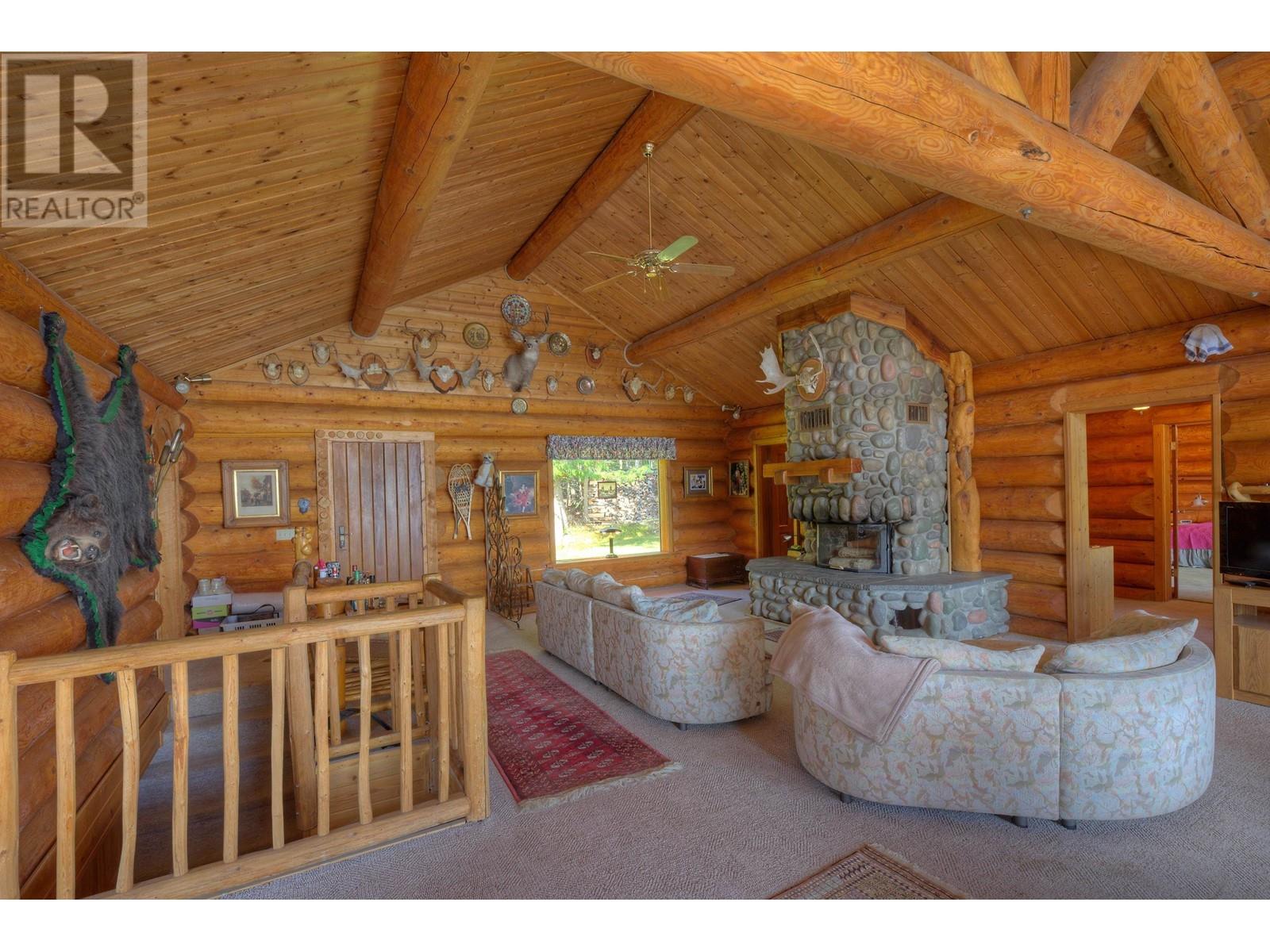 3472 BROOKS PLACE, Horsefly