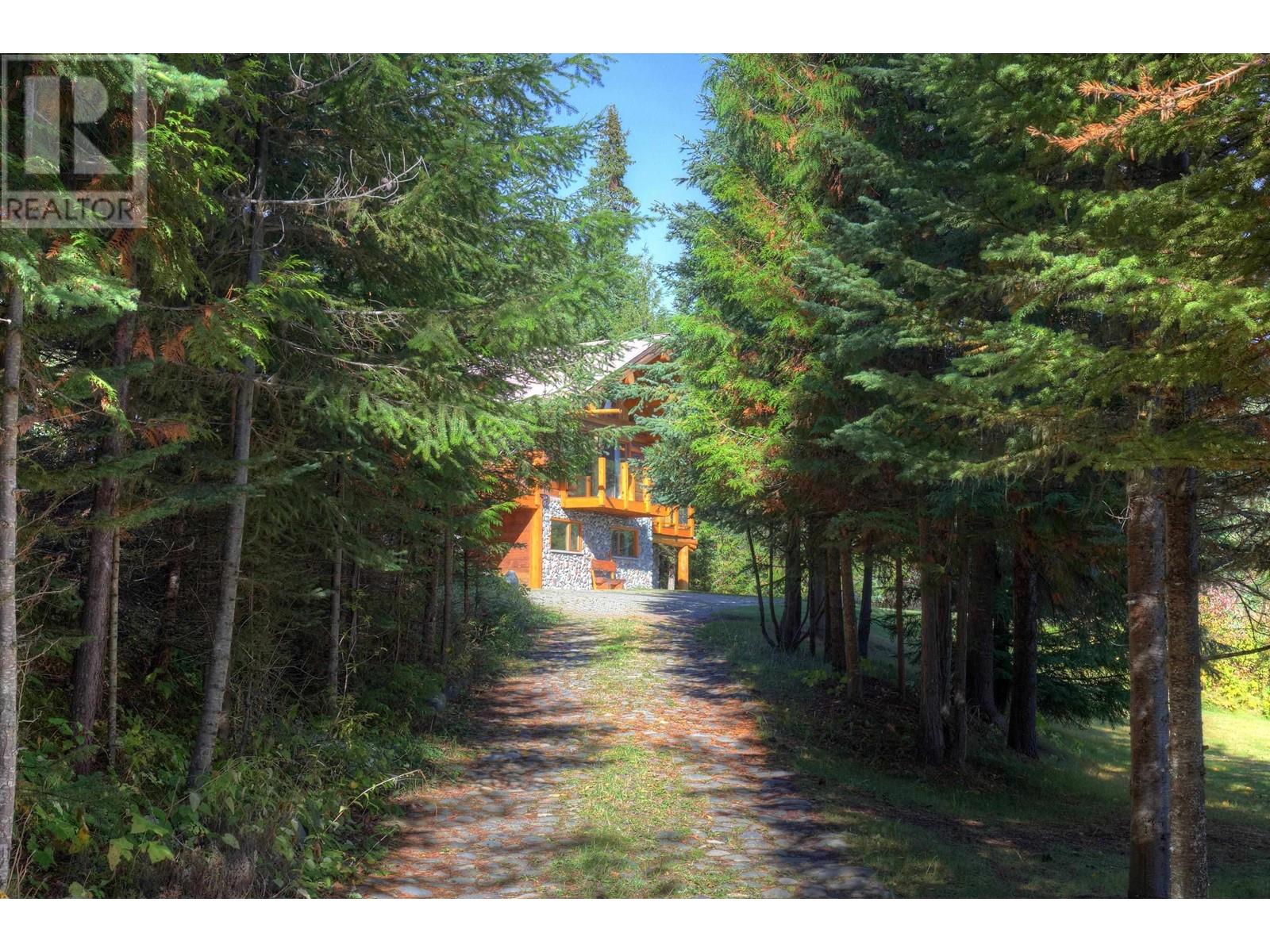 3472 BROOKS PLACE, Horsefly