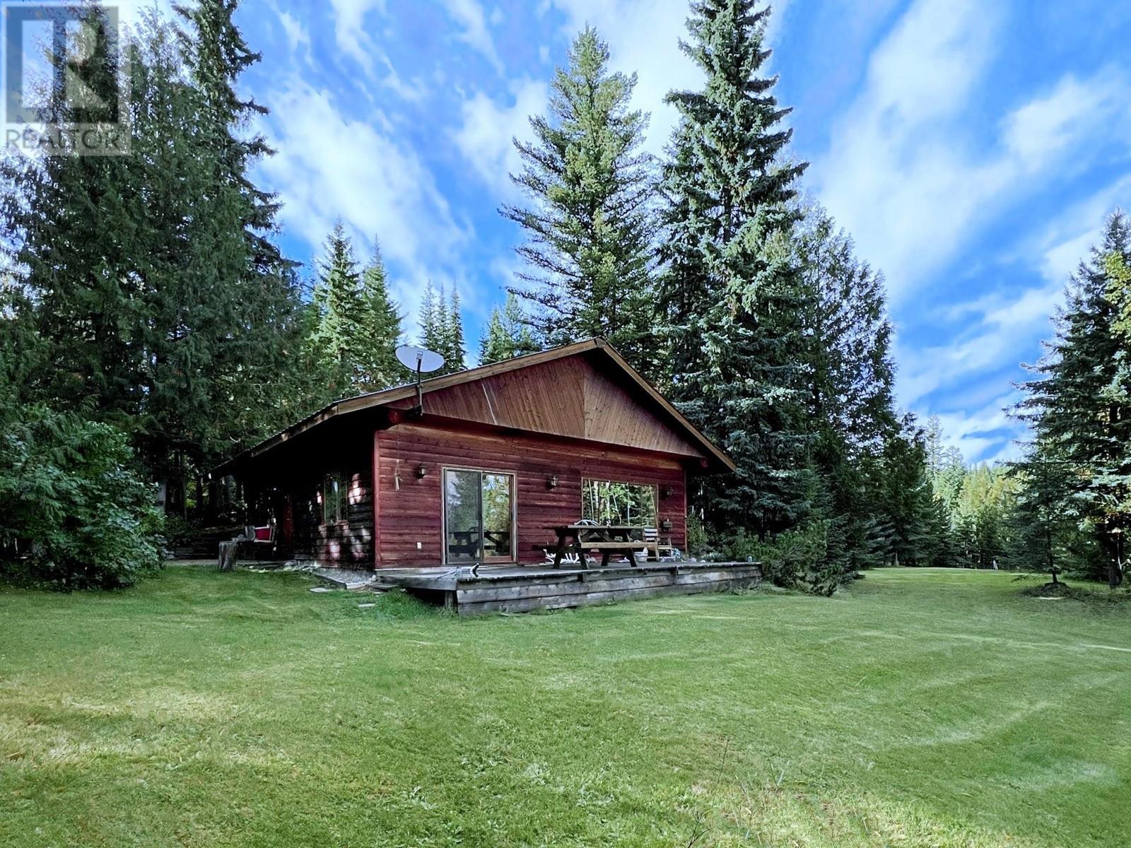 3472 BROOKS PLACE, Horsefly