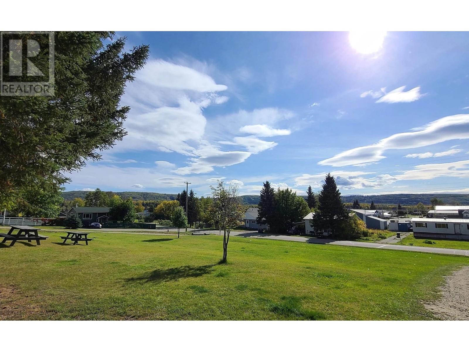 Photo 8 of 9802 9814 Freddette Avenue, Fort St John BC
