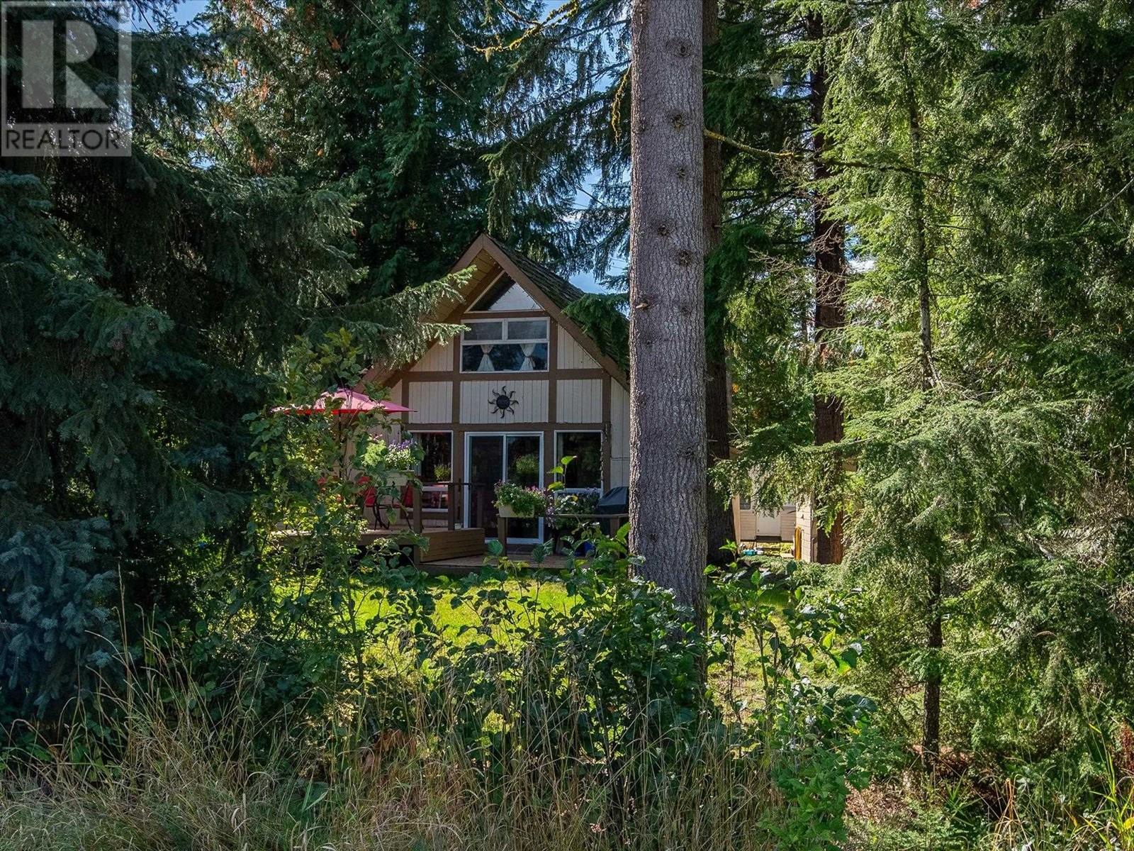 Photo 12 of 3002 St Anton Way, Whistler BC