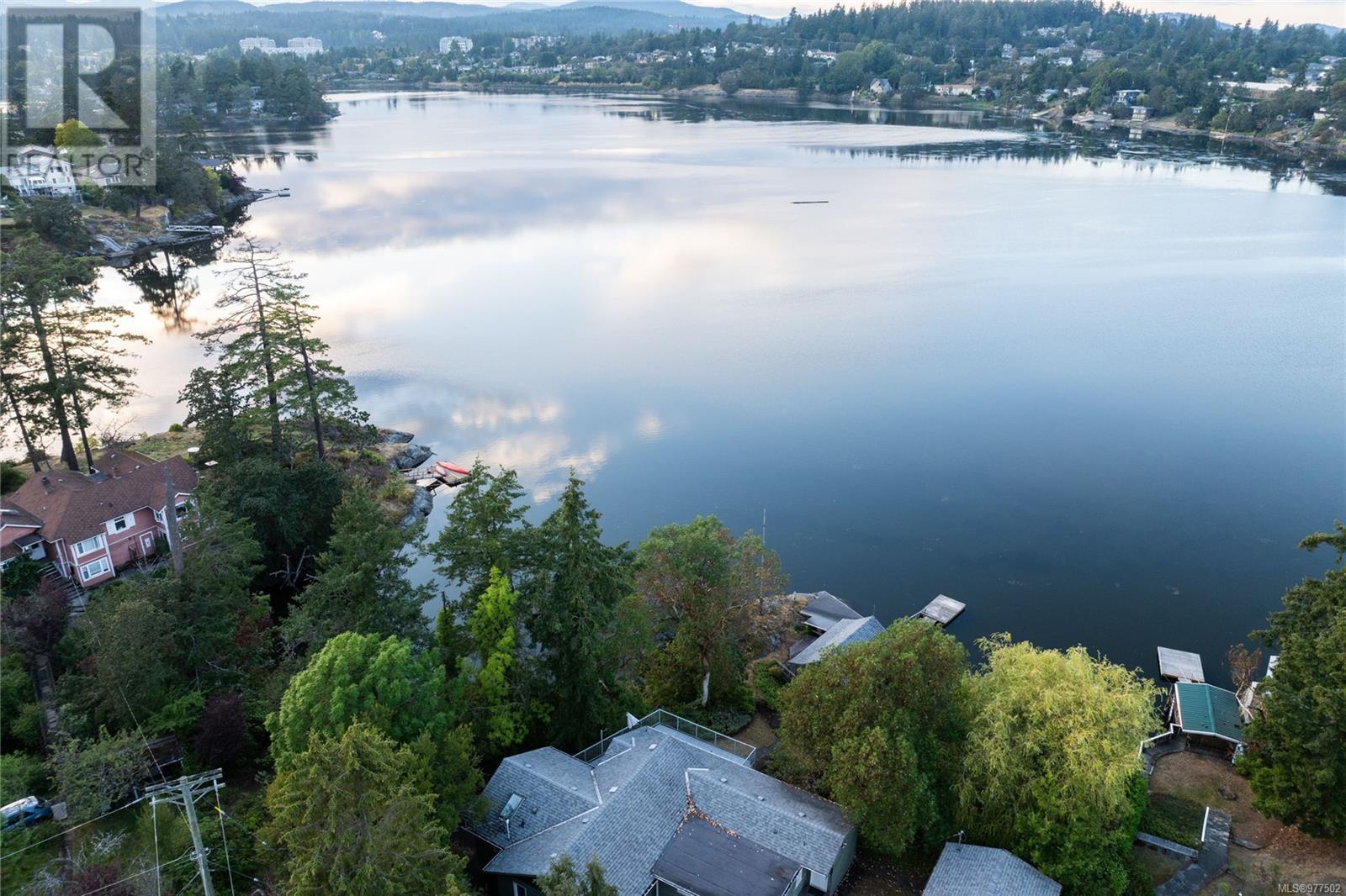Photo 29 of 976 Westing Rd, Saanich BC