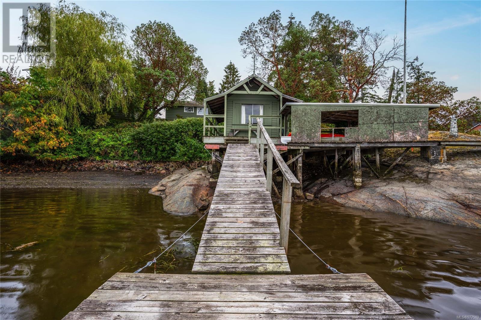 Photo 43 of 976 Westing Rd, Saanich BC
