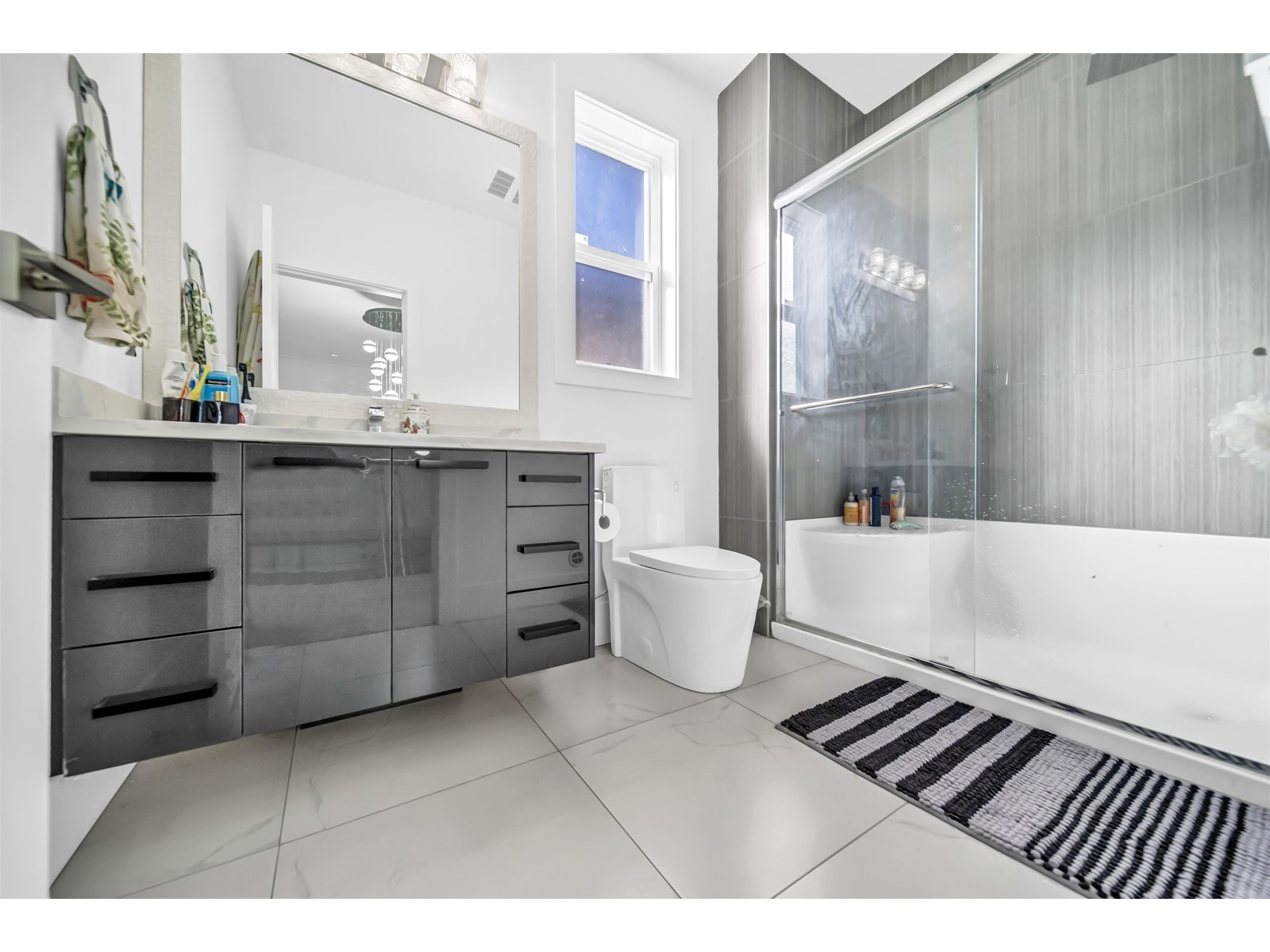 17977 98 AVENUE, Surrey