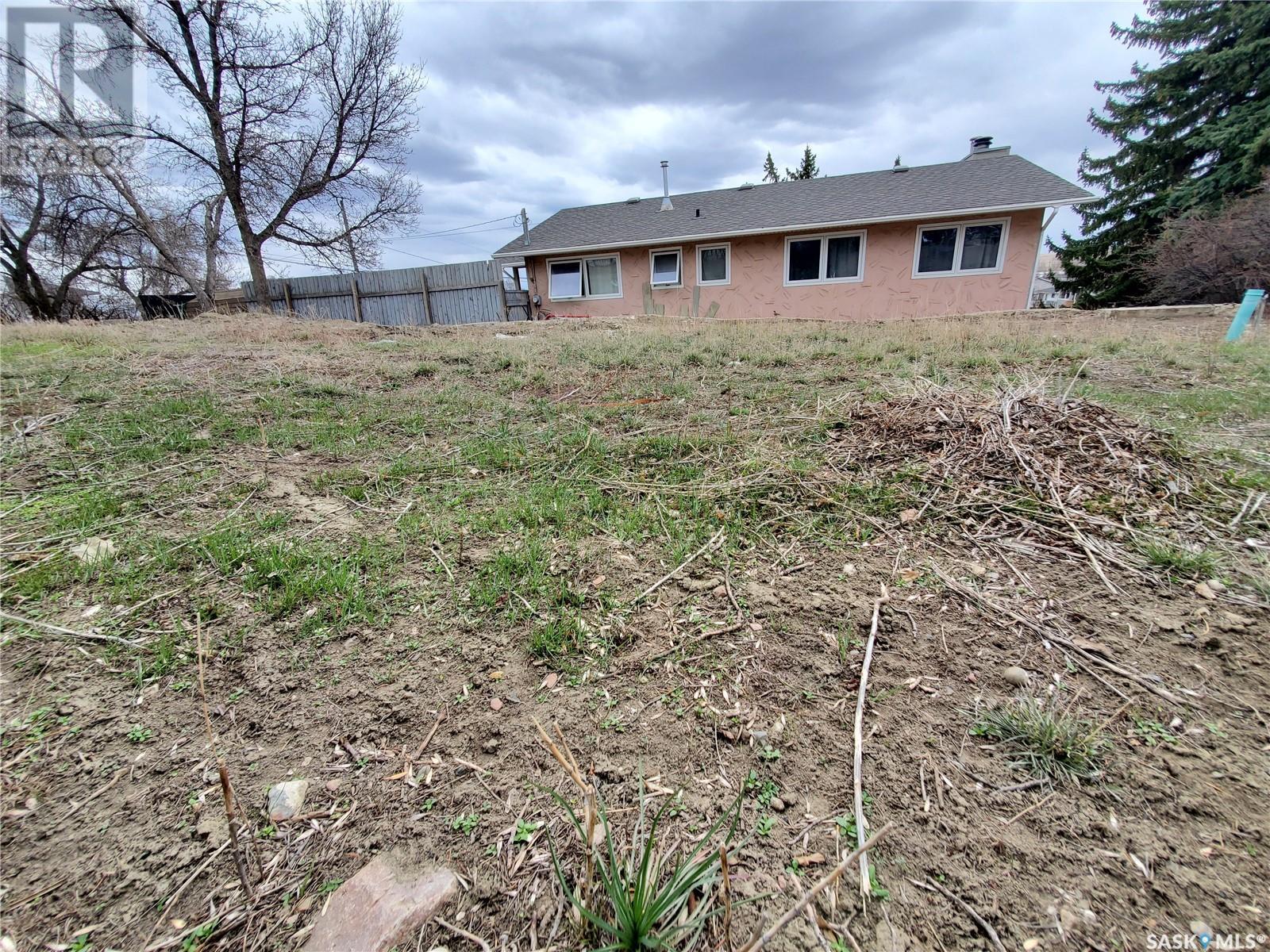Vacant Land for Sale in  th AVENUE NW Swift Current 