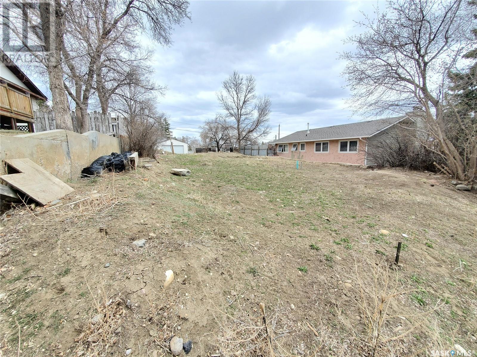 Vacant Land for Sale in  th AVENUE NW Swift Current 