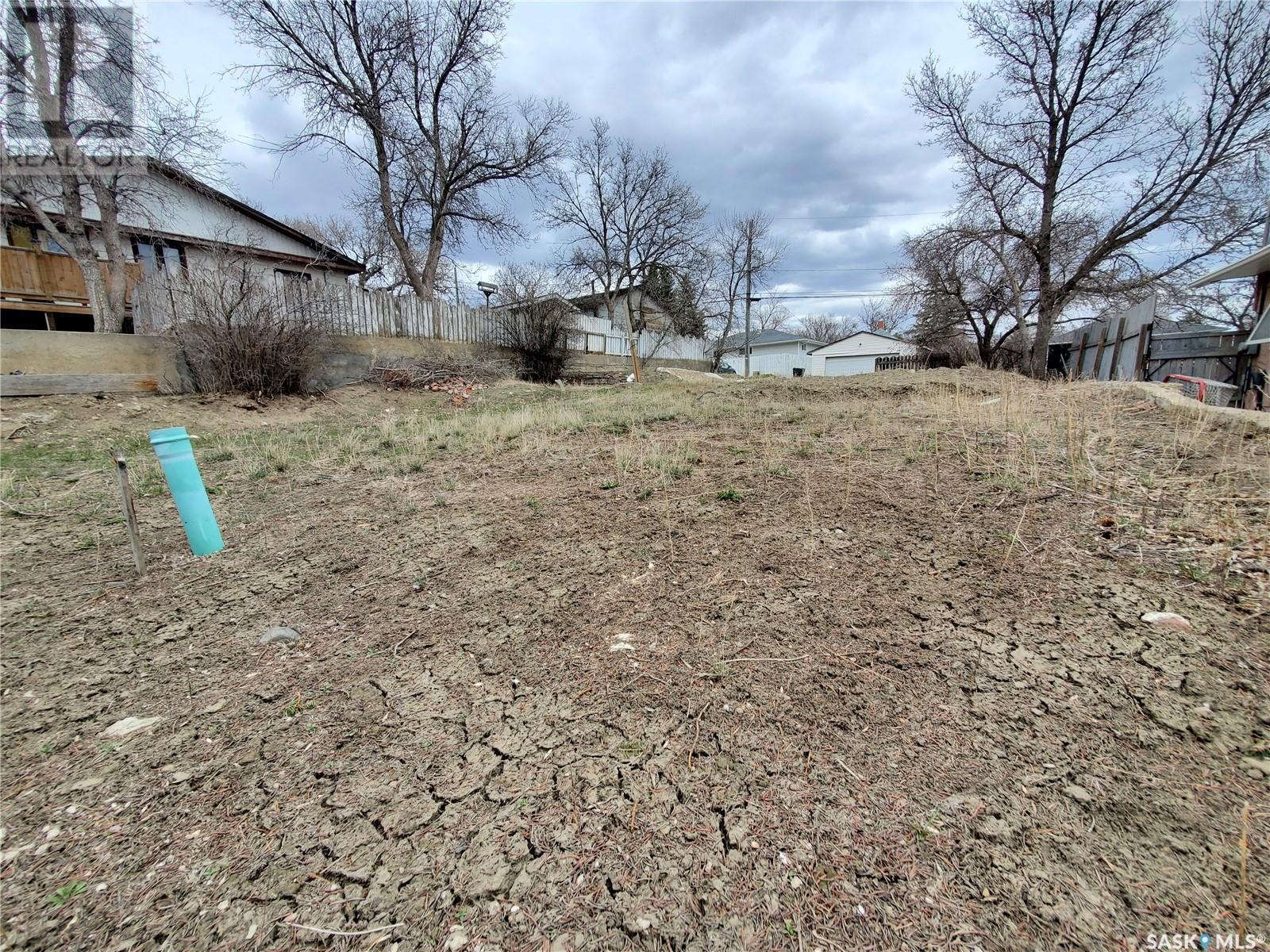 Vacant Land for Sale in  th AVENUE NW Swift Current 