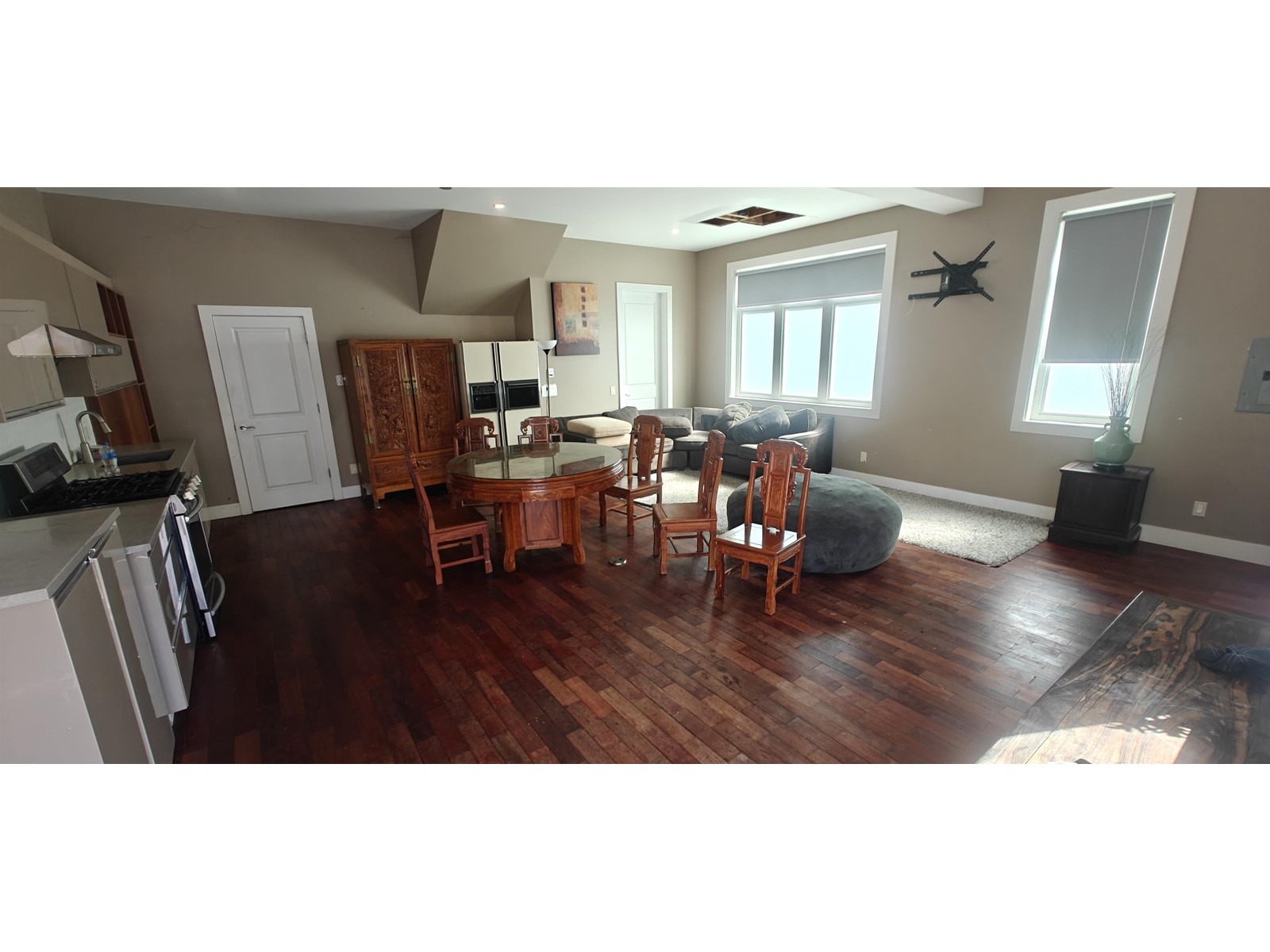 23455 8 AVENUE, Langley real estate listing R2924598