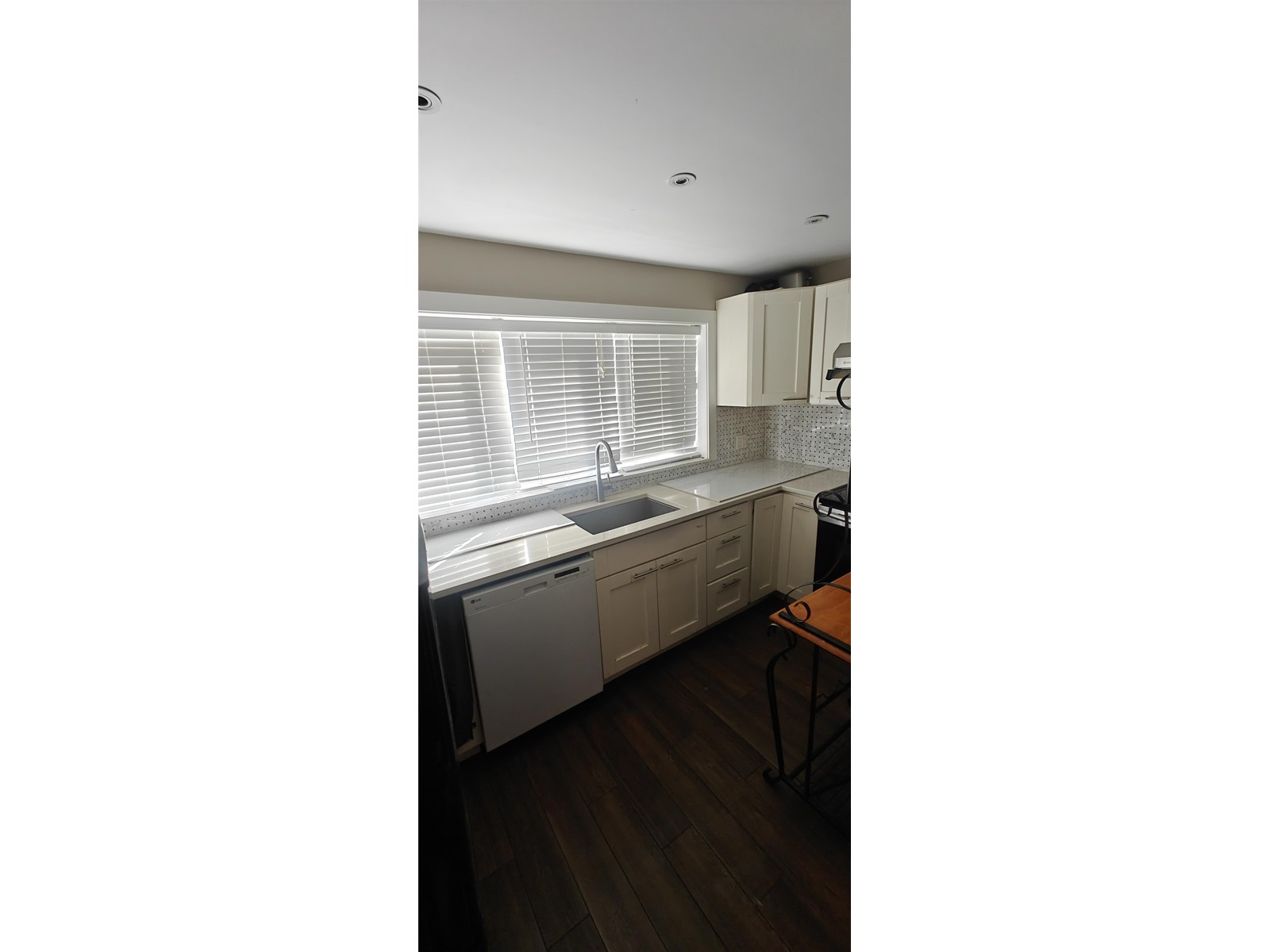 23455 8 AVENUE, Langley real estate listing R2924598