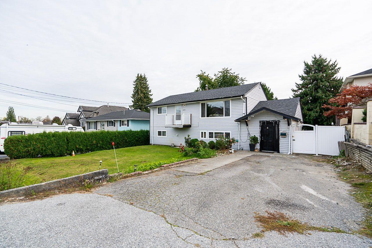 Photo 2 of 13376 89 A Avenue, Surrey BC