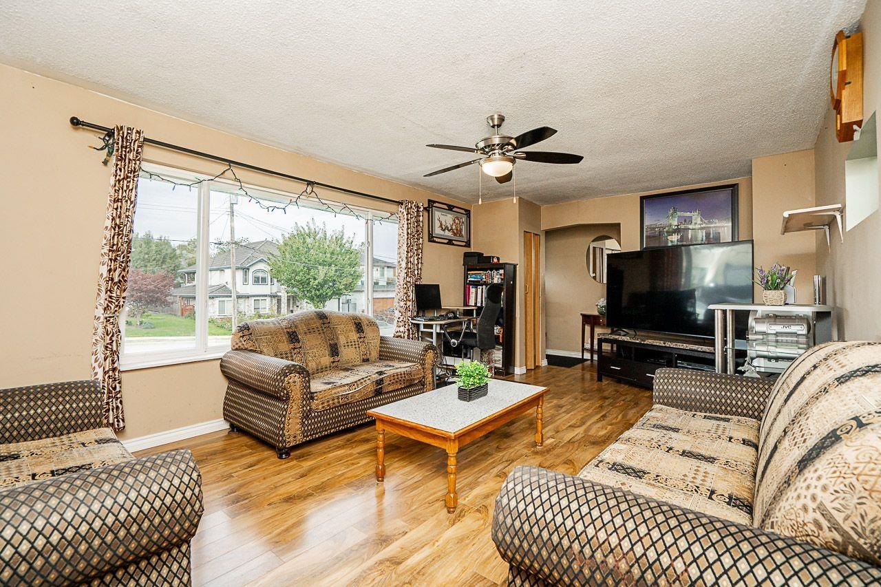Photo 6 of 13376 89 A Avenue, Surrey BC