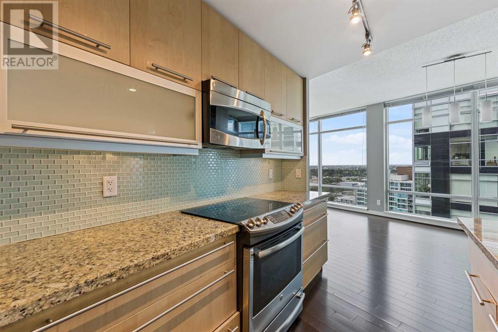 Single Family House High rise for Sale in    Avenue SW Beltline Calgary 