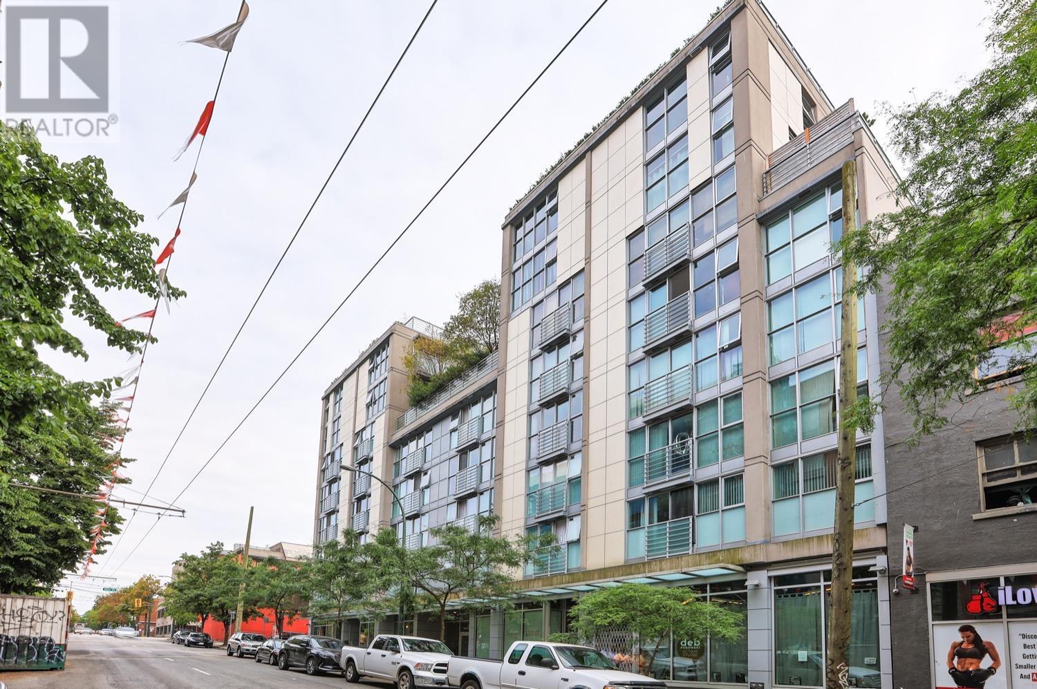 302 168 POWELL STREET, Vancouver