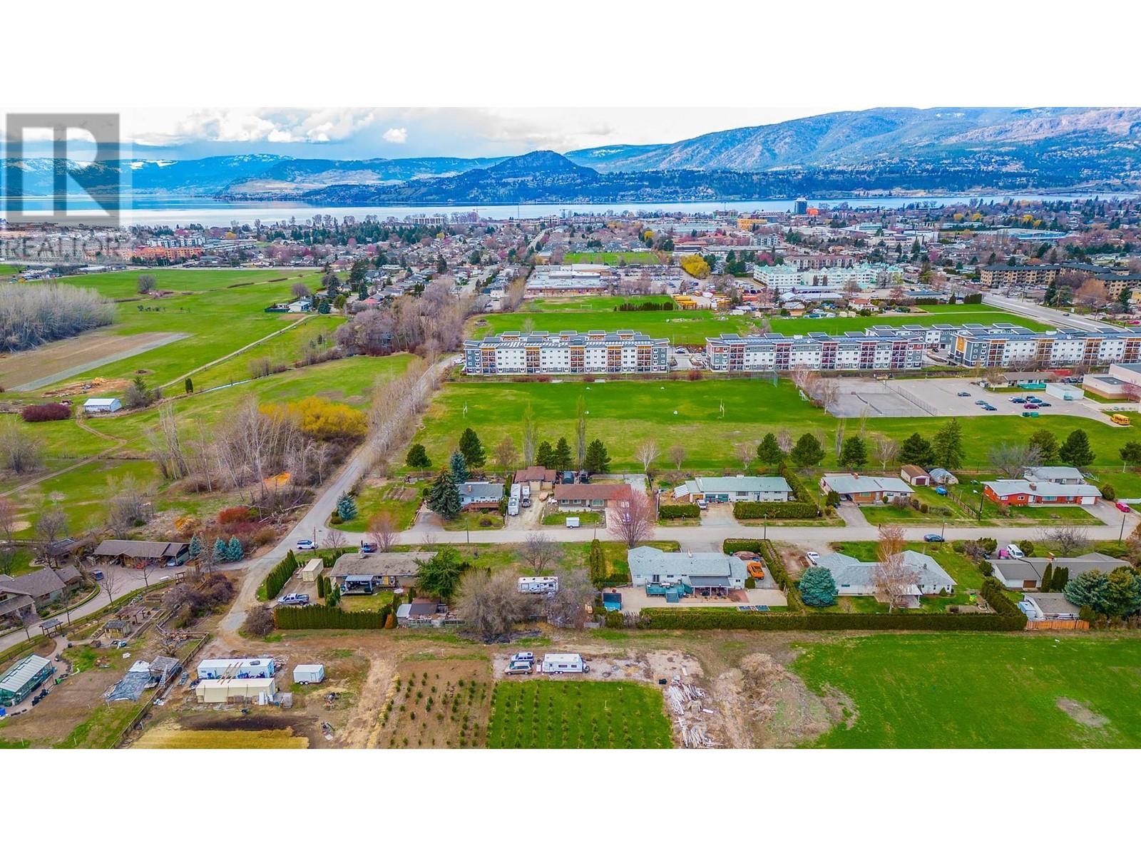  3259 St. Amand Road, Kelowna