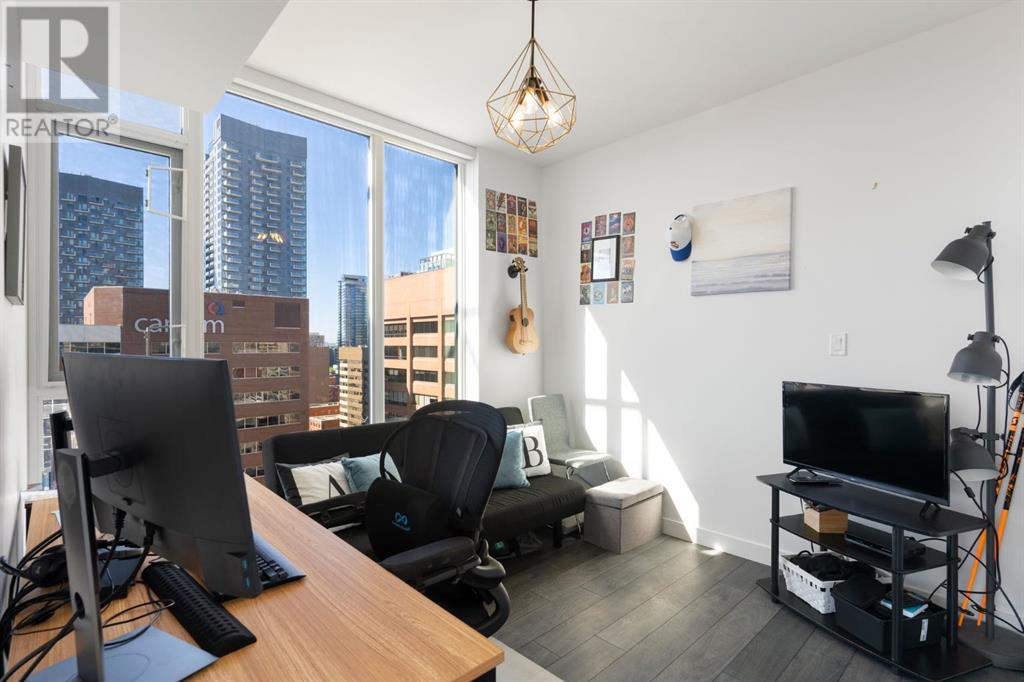 Single Family House High rise for Sale in    Avenue SW Beltline Calgary 