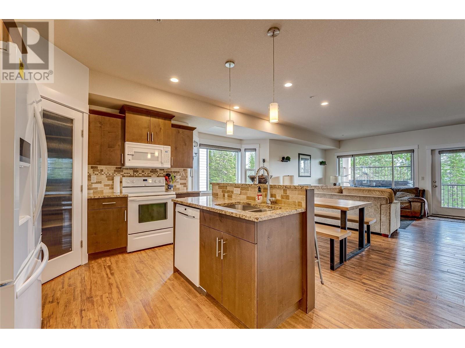 130 Arnica Lane, Silver Star