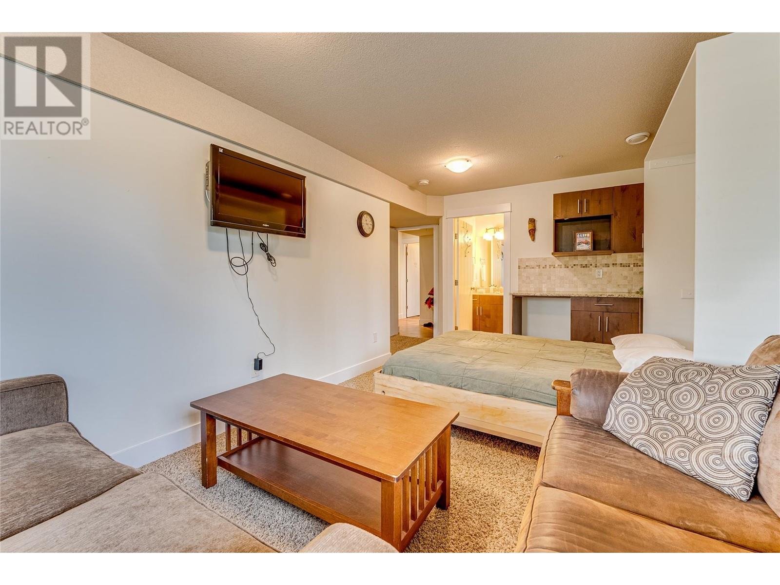 130 Arnica Lane, Silver Star