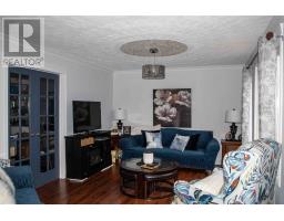 253 John Cabot Drive thumbnail 11