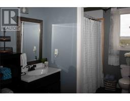 253 John Cabot Drive thumbnail 20