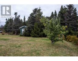 253 John Cabot Drive thumbnail 4