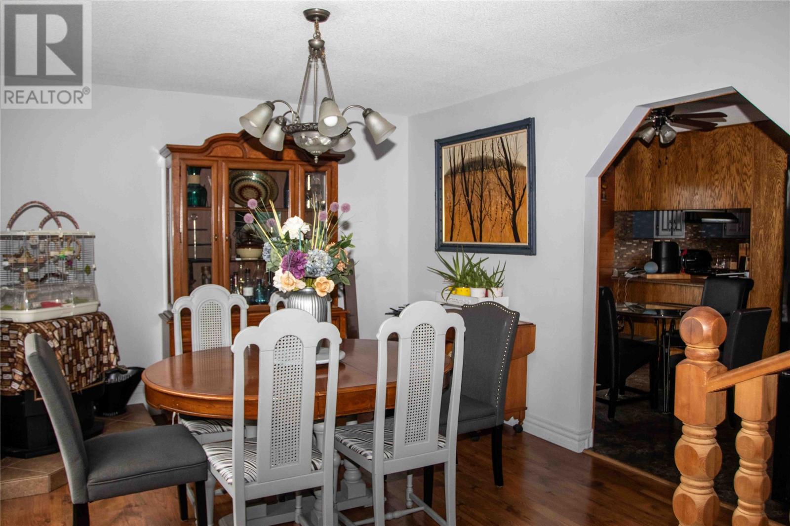 253 John Cabot Drive - 8